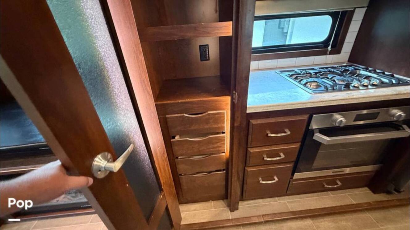 A photo of this 2020 Jayco Pinnacle 36SSWS