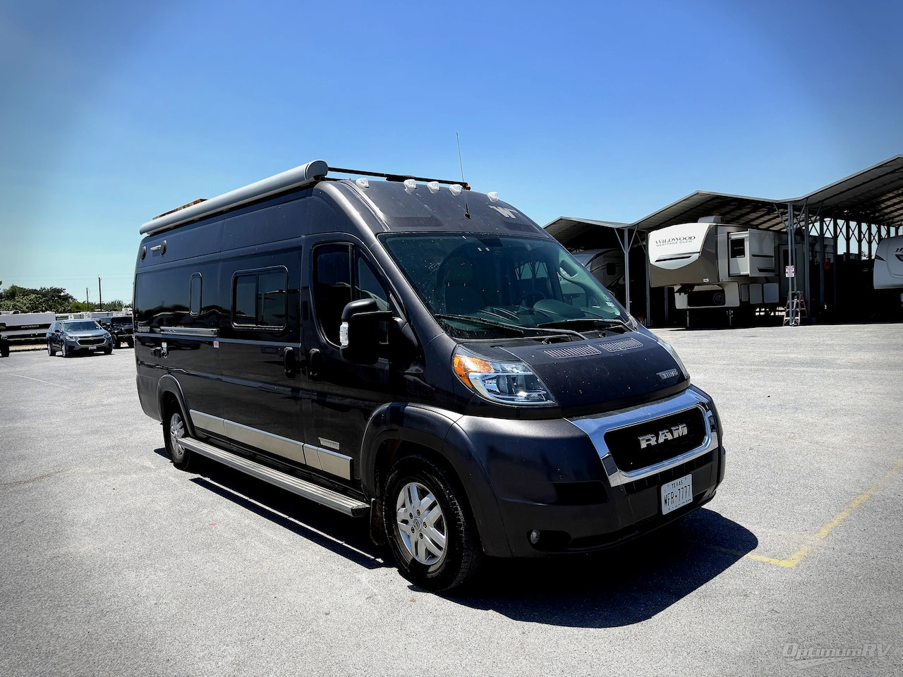2019 Winnebago Travato 59G in la feria TX