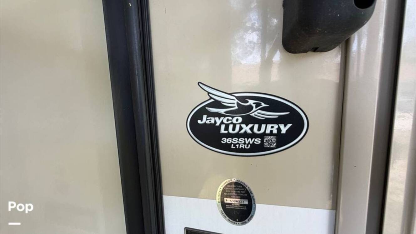 A photo of this 2020 Jayco Pinnacle 36SSWS