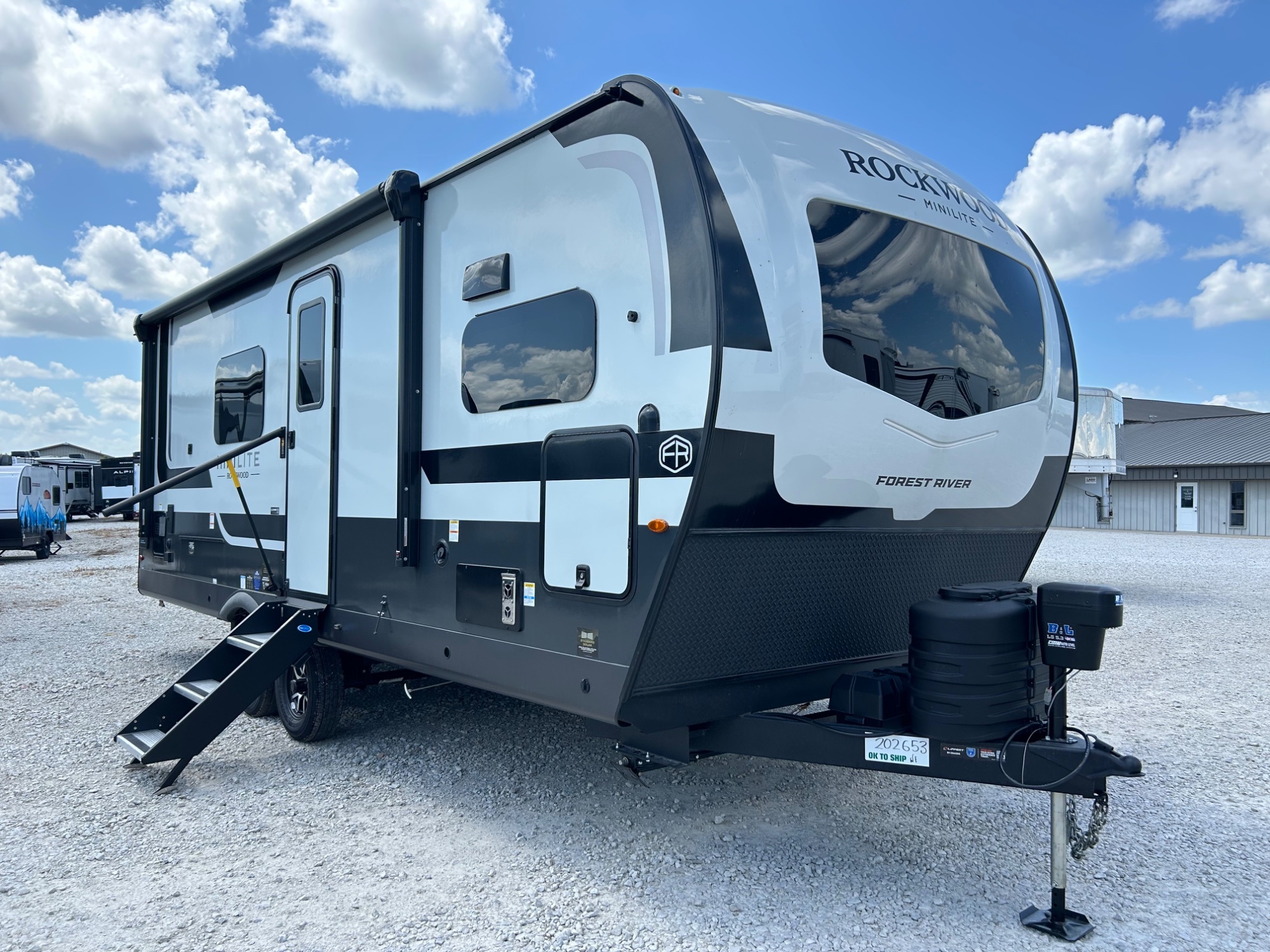 2027 Forest River Rockwood Mini Lite 2523MBR in lamoni IA