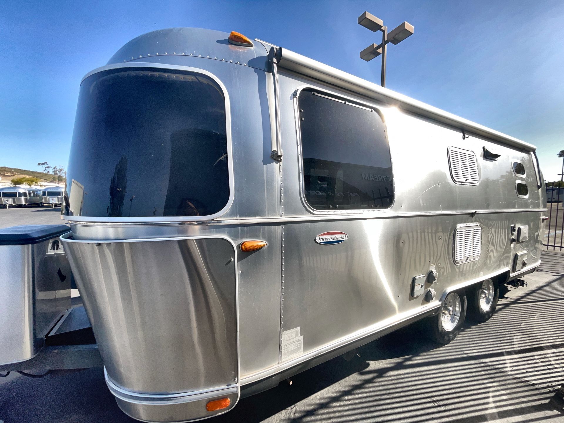 2016 Airstream International Serenity 23FB (Front Queen Bed) in san marcos CA