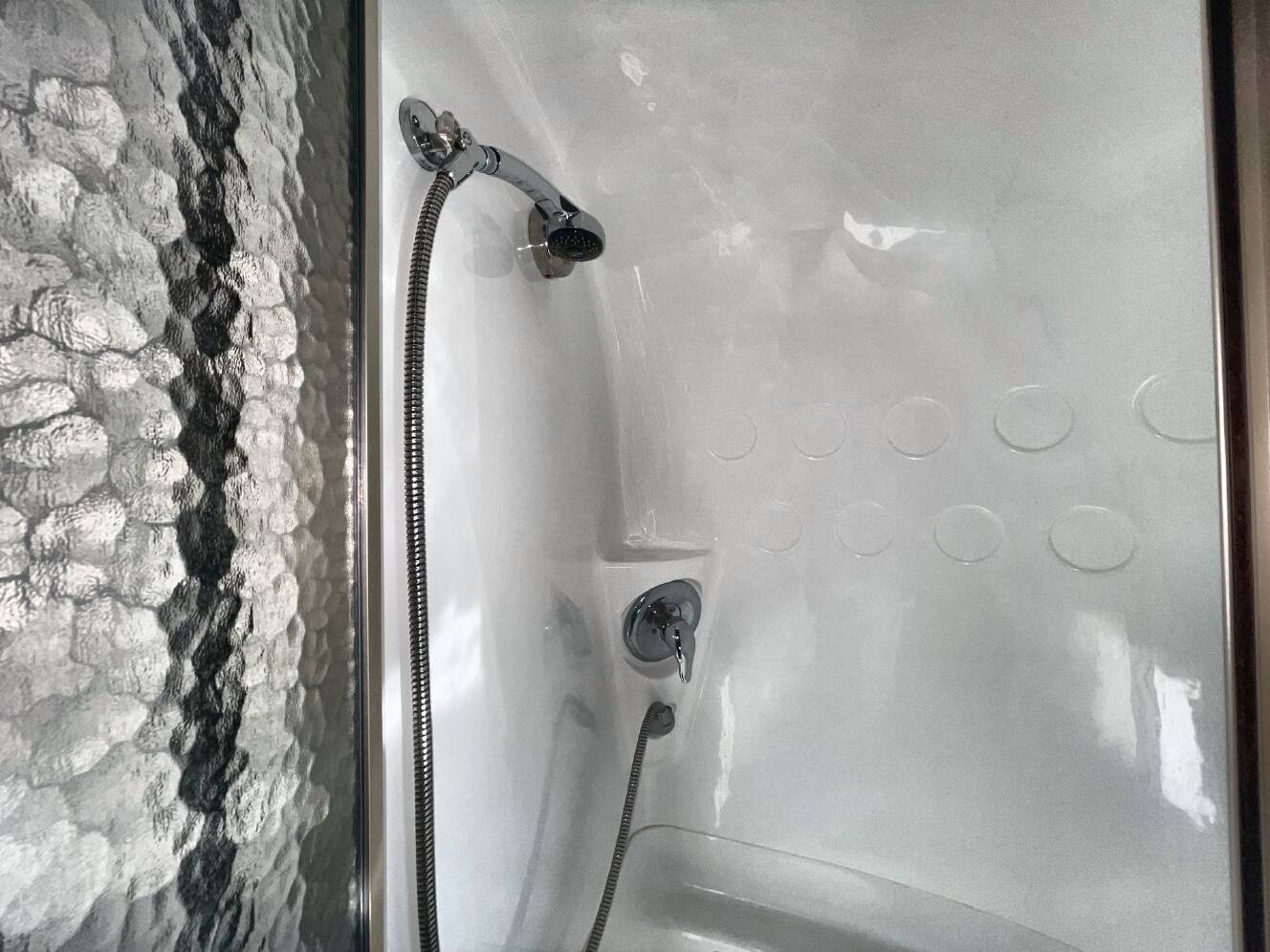 A photo of this 2016 Airstream International Serenity 23FB (Front Queen Bed)