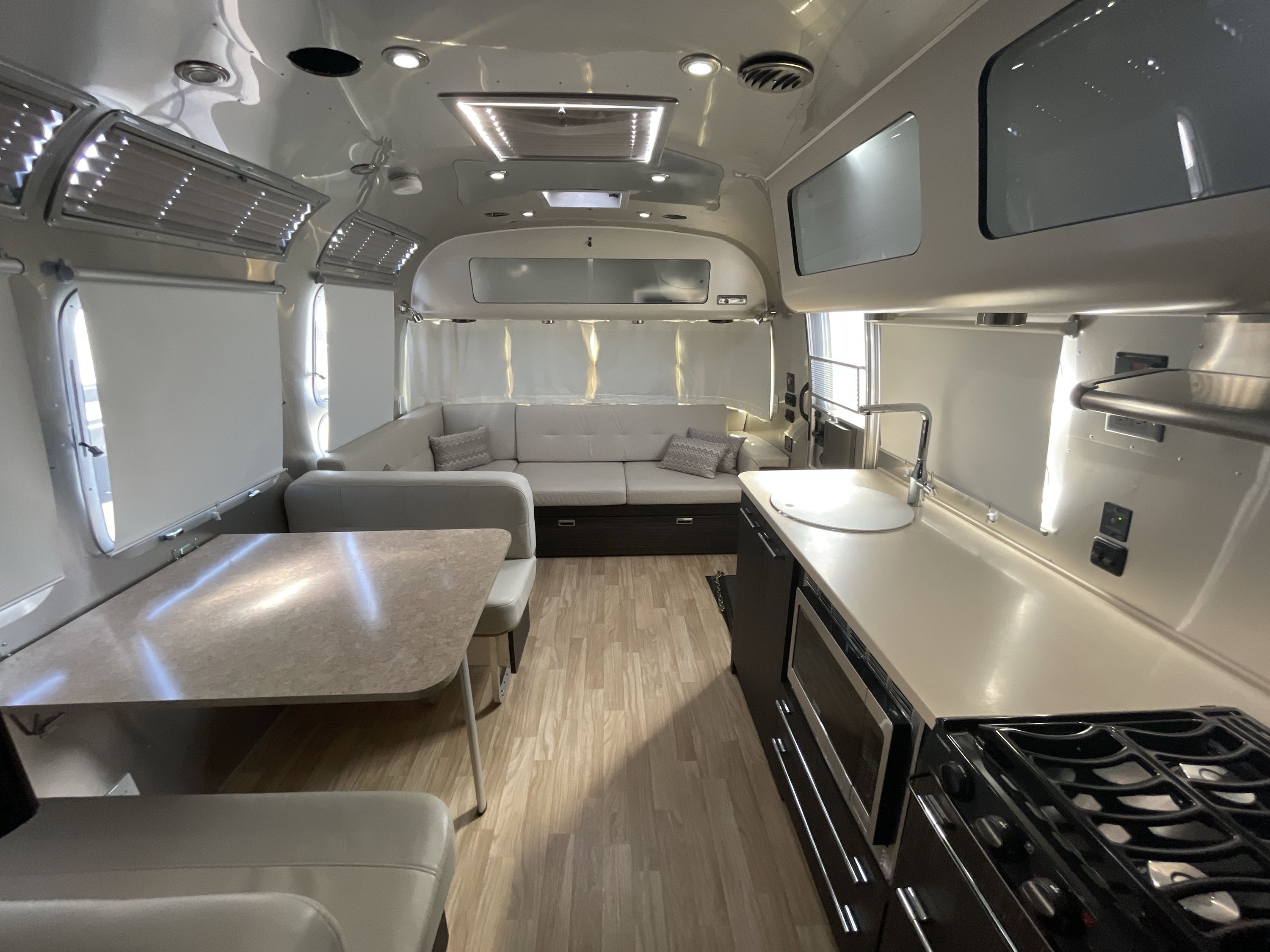 2018 Airstream INTERNATIONAL SIGNATURE 30RB TWIN in st. george UT