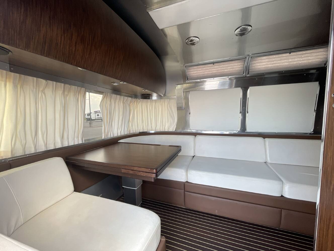 A photo of this 2016 Airstream LAND YACHT 28FB