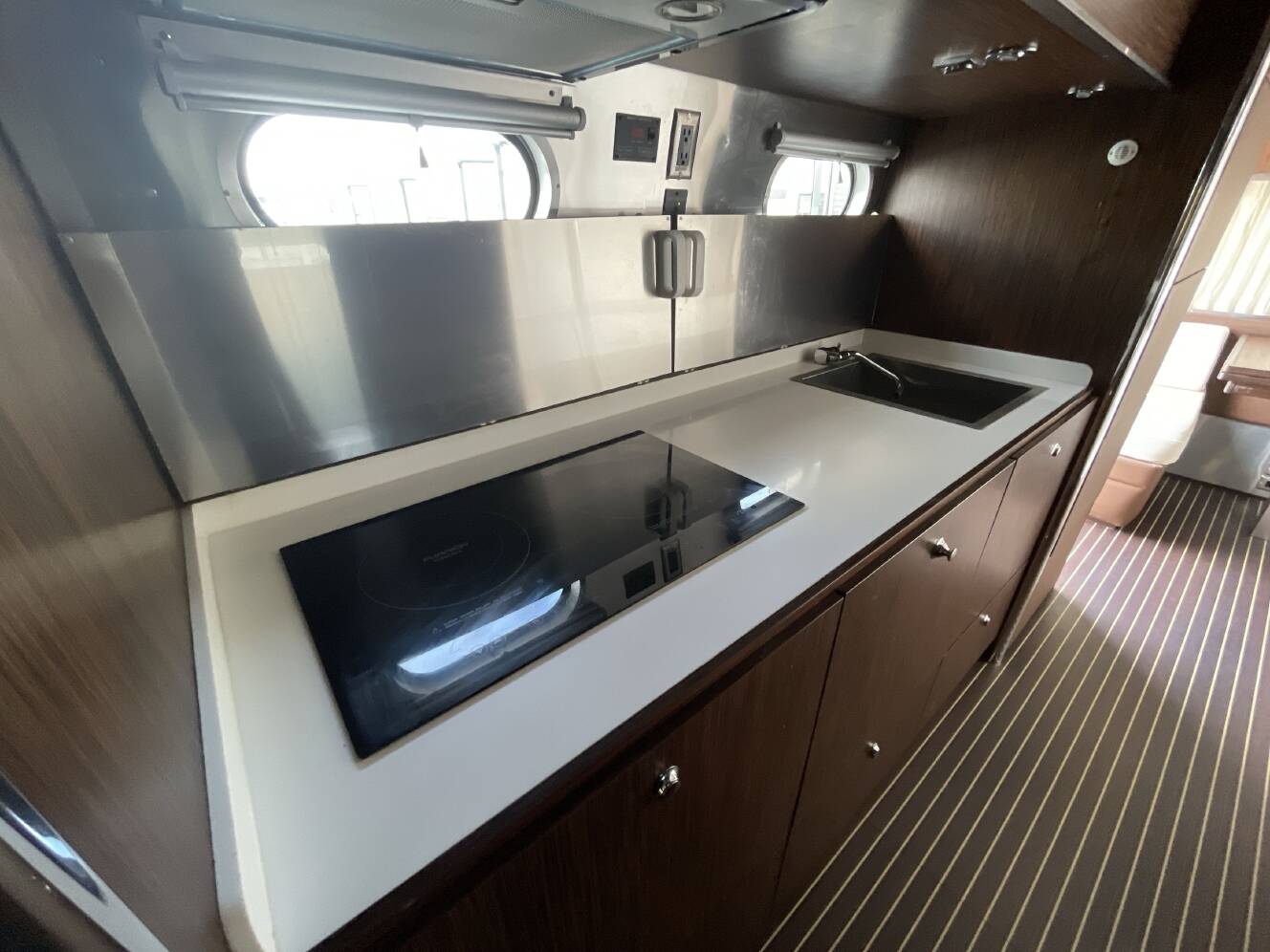 A photo of this 2016 Airstream LAND YACHT 28FB