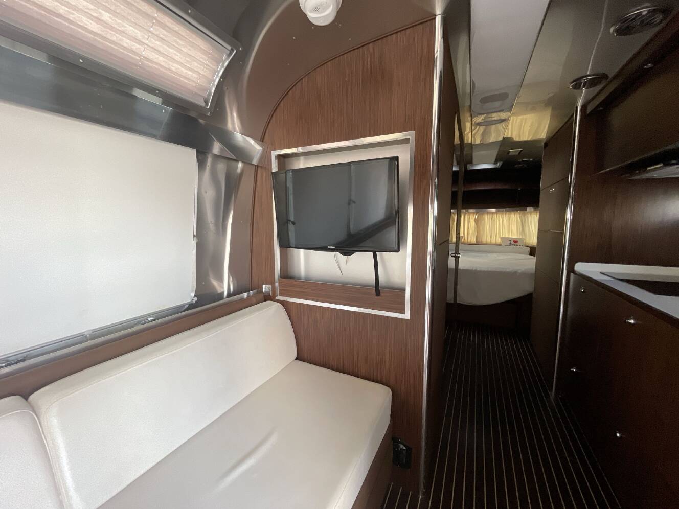 A photo of this 2016 Airstream LAND YACHT 28FB
