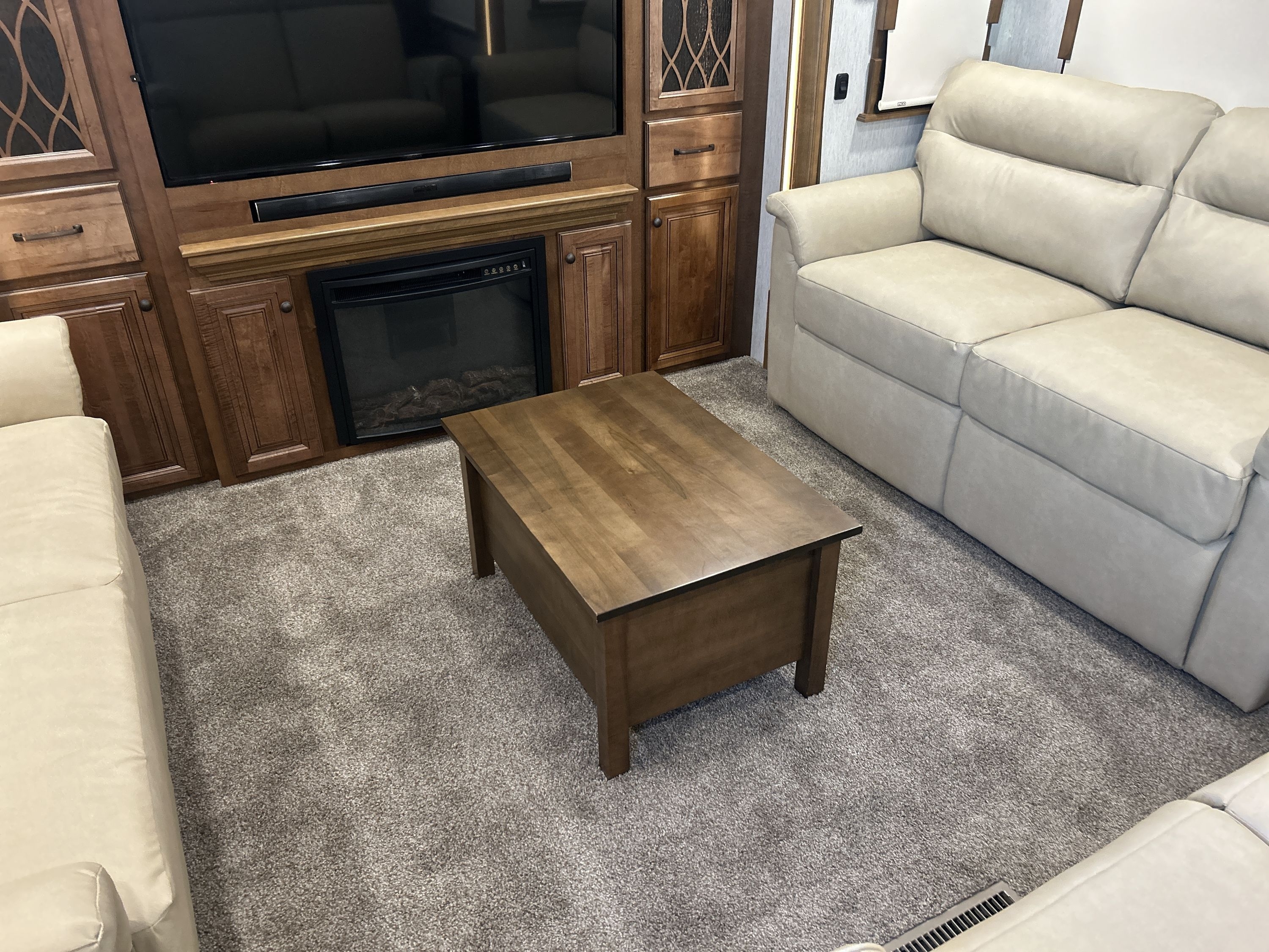 2019 Heartland LANDMARK PHOENIX LM PHOENIX in springfield IL