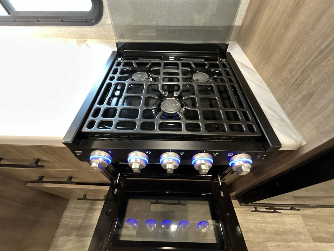 A photo of this 2023 Grand Design IMAGINE 2800BH