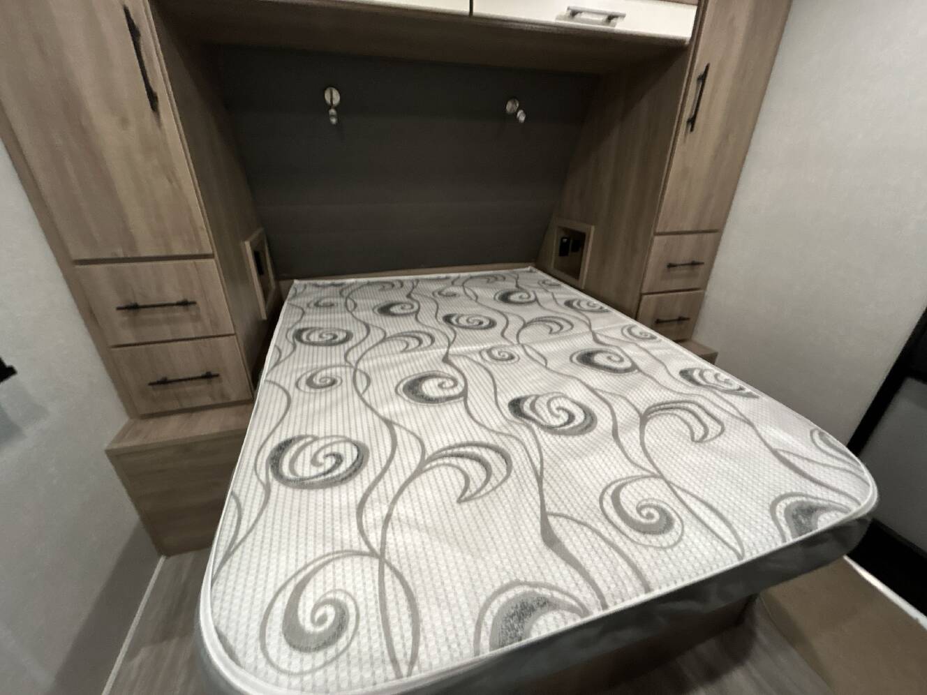 A photo of this 2023 Grand Design IMAGINE 2800BH