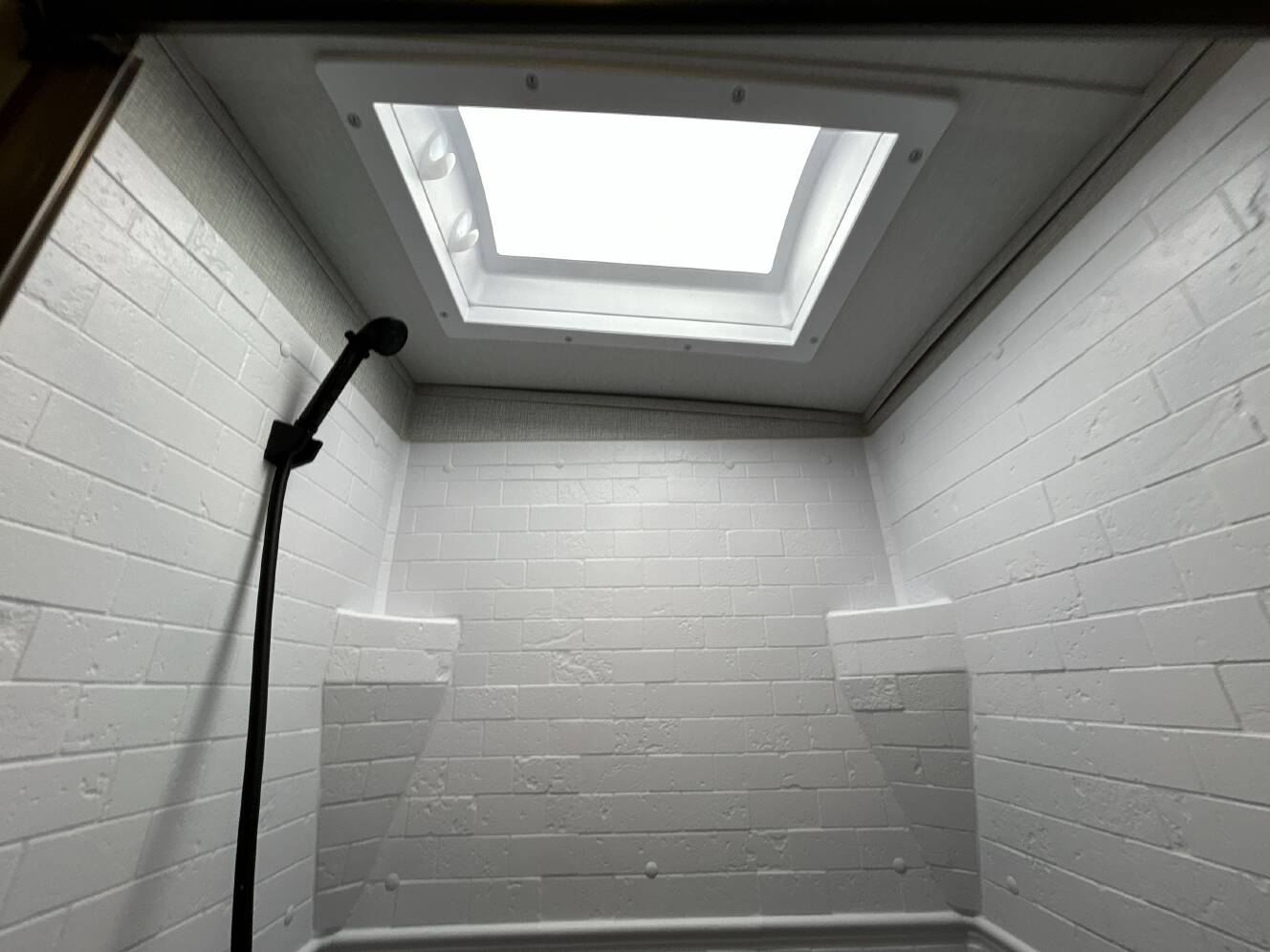 A photo of this 2023 Grand Design IMAGINE 2800BH
