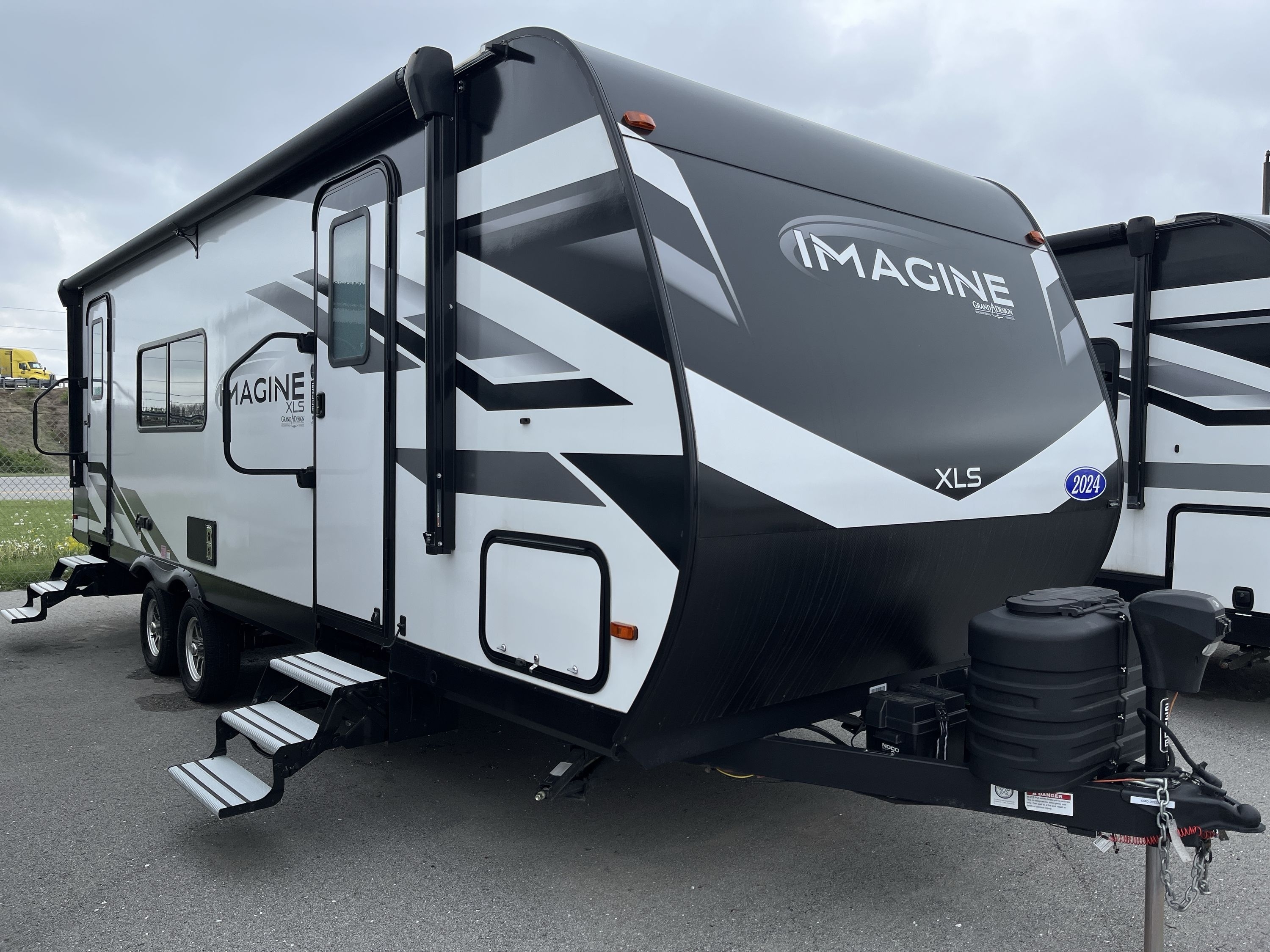 2024 Grand Design IMAGINE XLS 23LDE in columbia MO