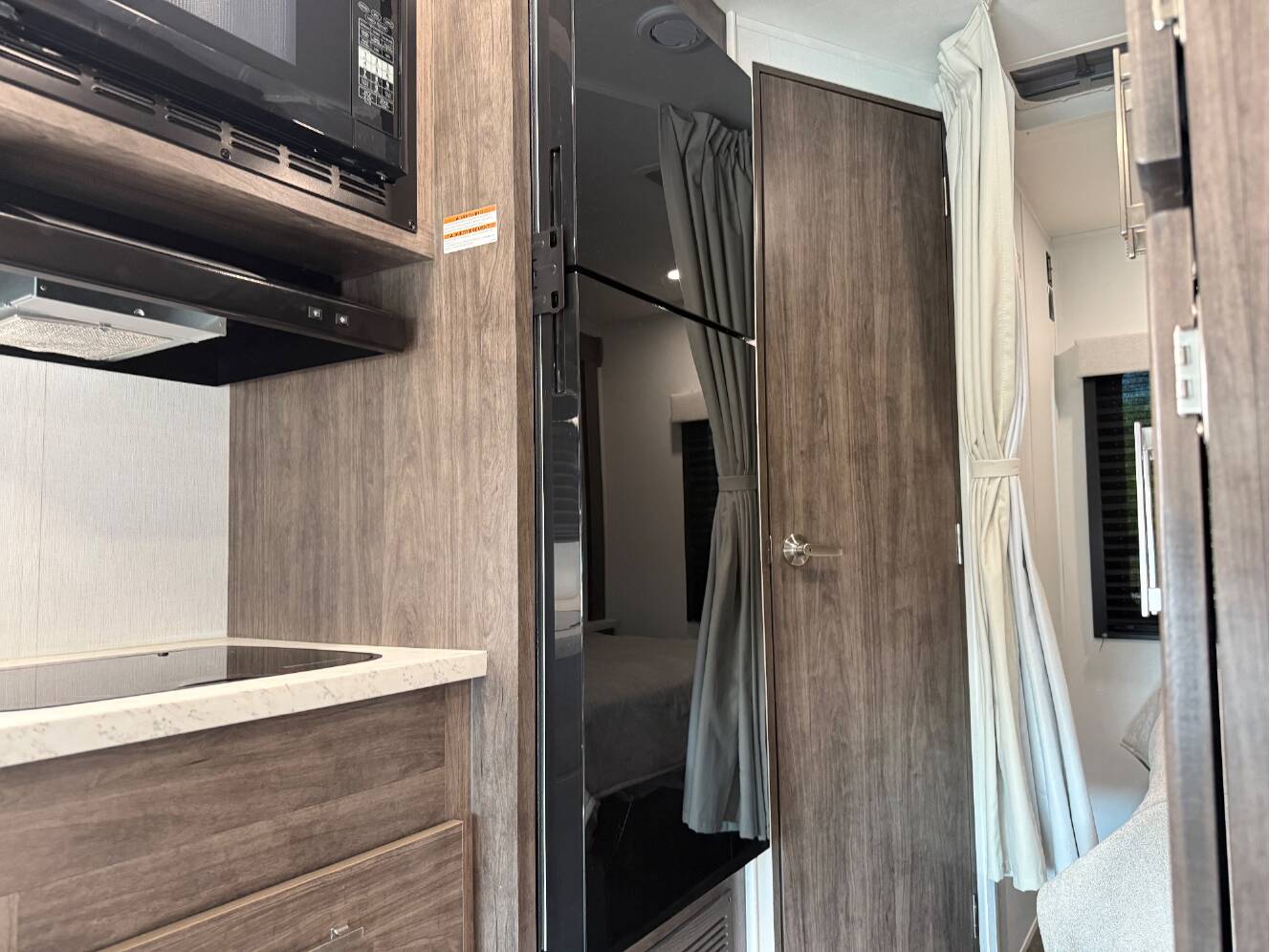 A photo of this 2026 Jayco REDHAWK SE 22CF