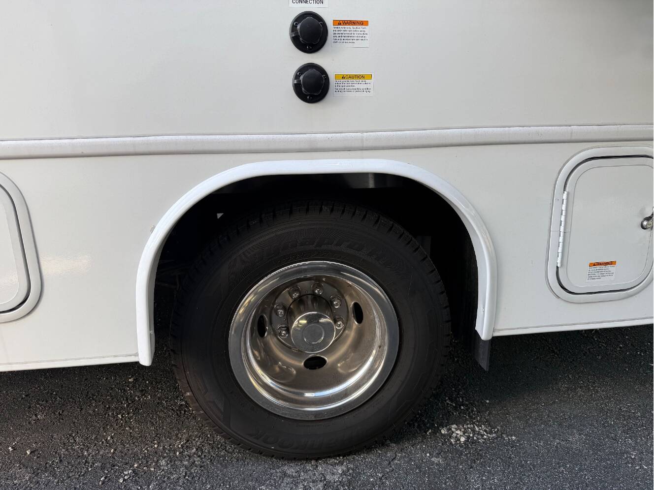 A photo of this 2026 Jayco REDHAWK SE 22CF