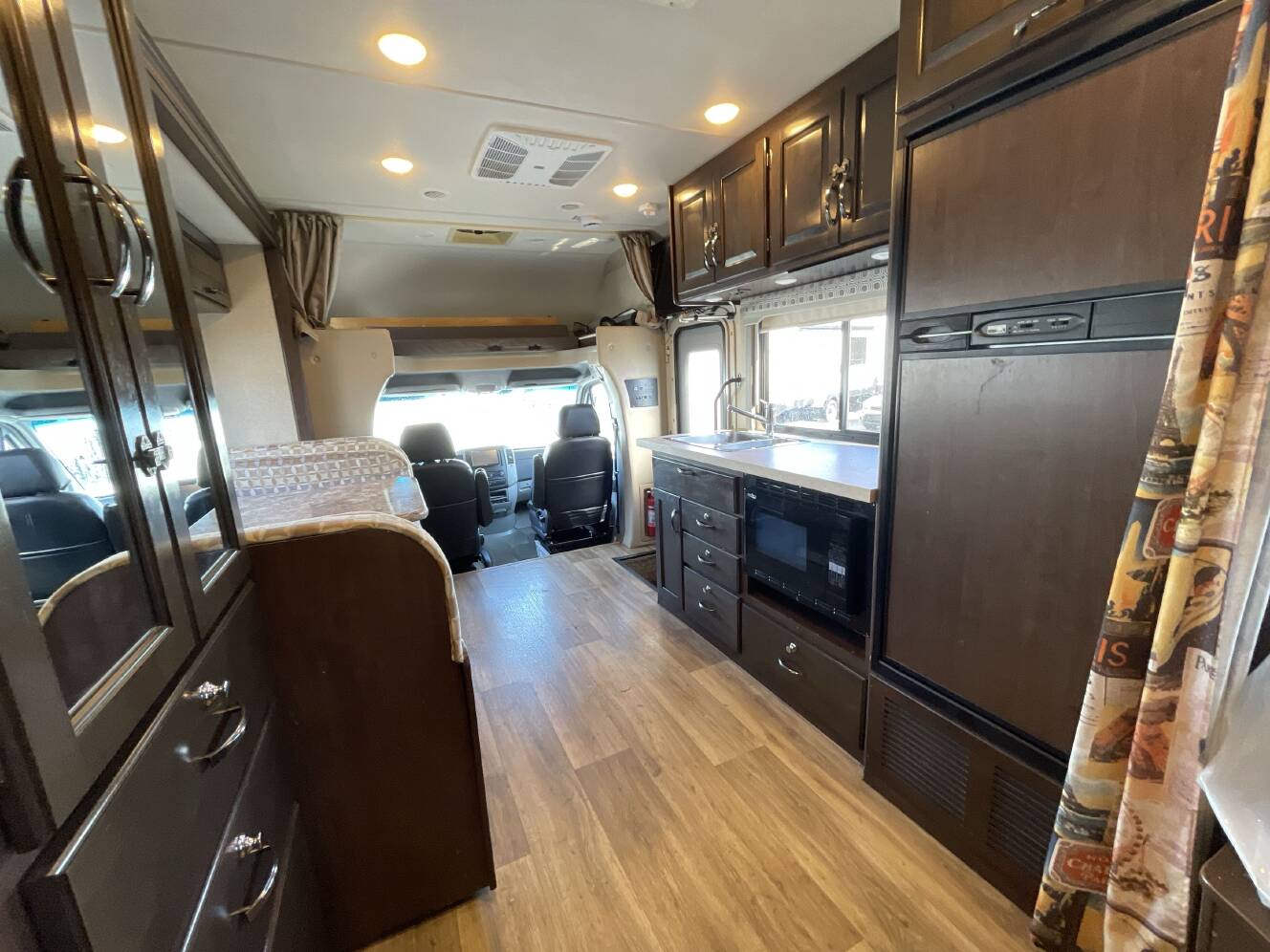A photo of this 2018 Thor FOUR WINDS 24WS