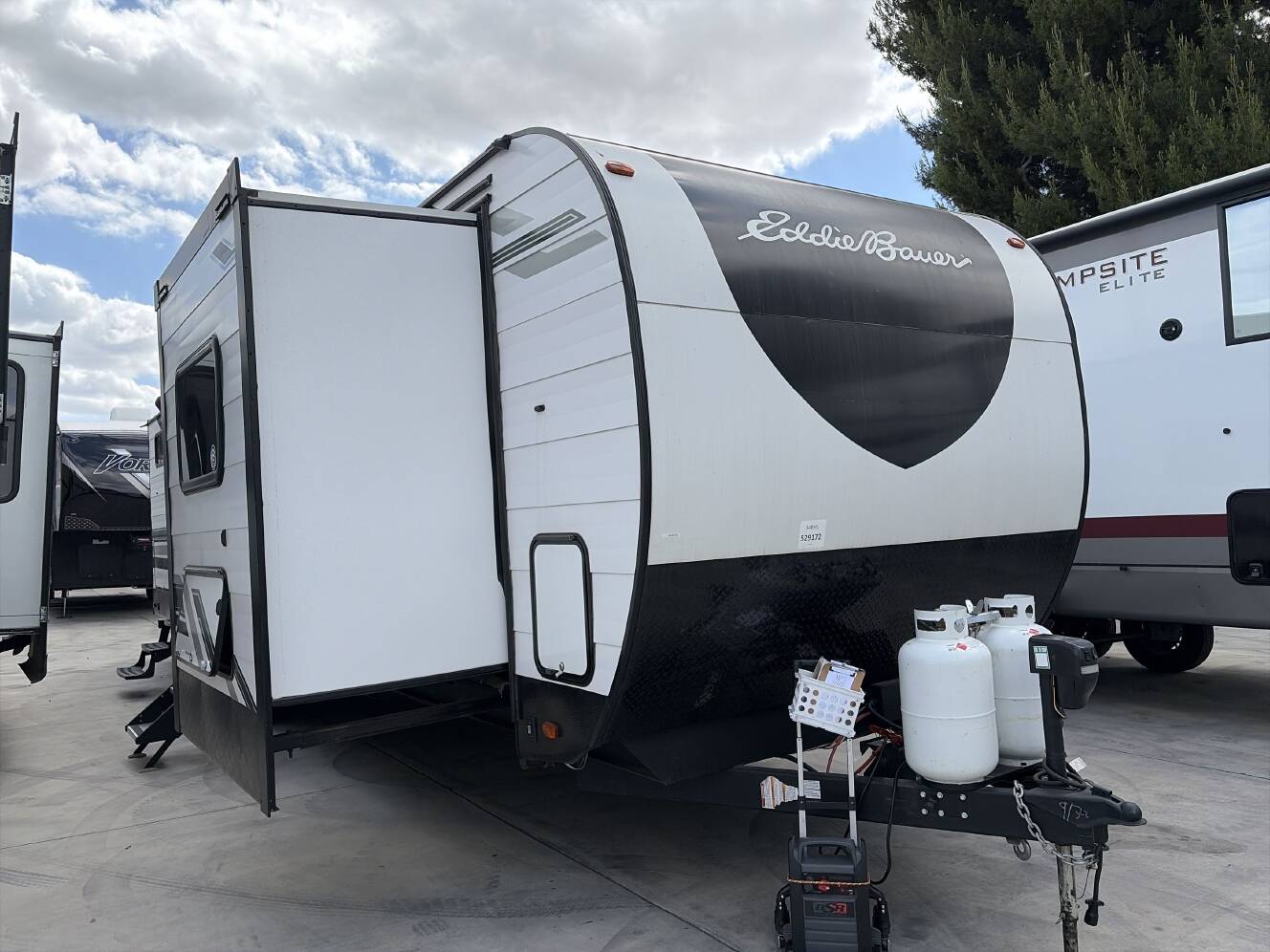A photo of this 2024 Heartland EDDIE BAUER 34BHS