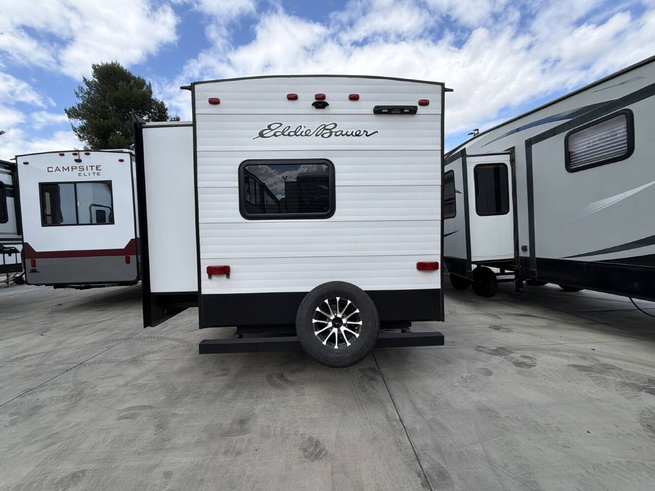 A photo of this 2024 Heartland EDDIE BAUER 34BHS
