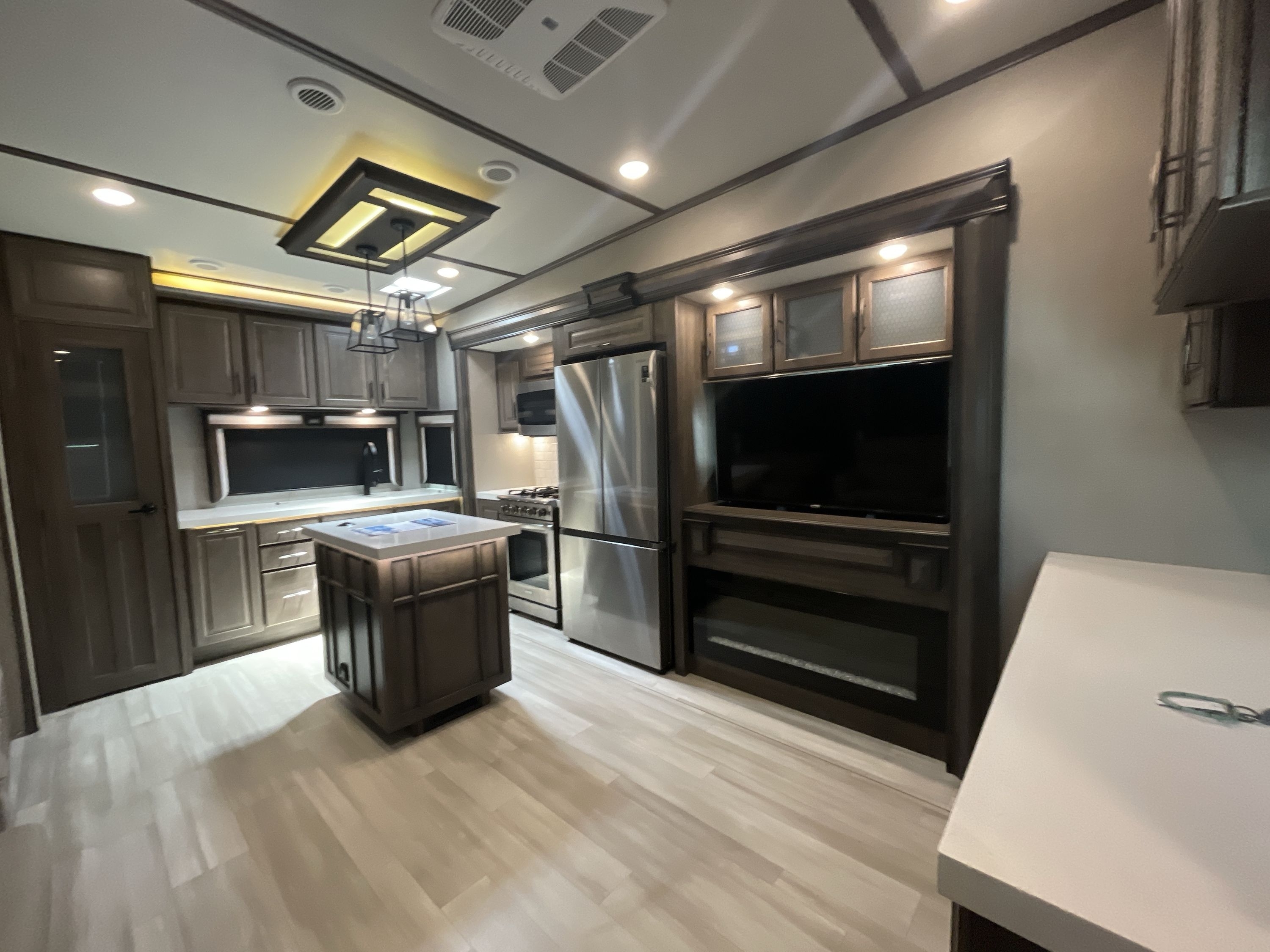 2022 Grand Design SOLITUDE 280RK in spartanburg SC