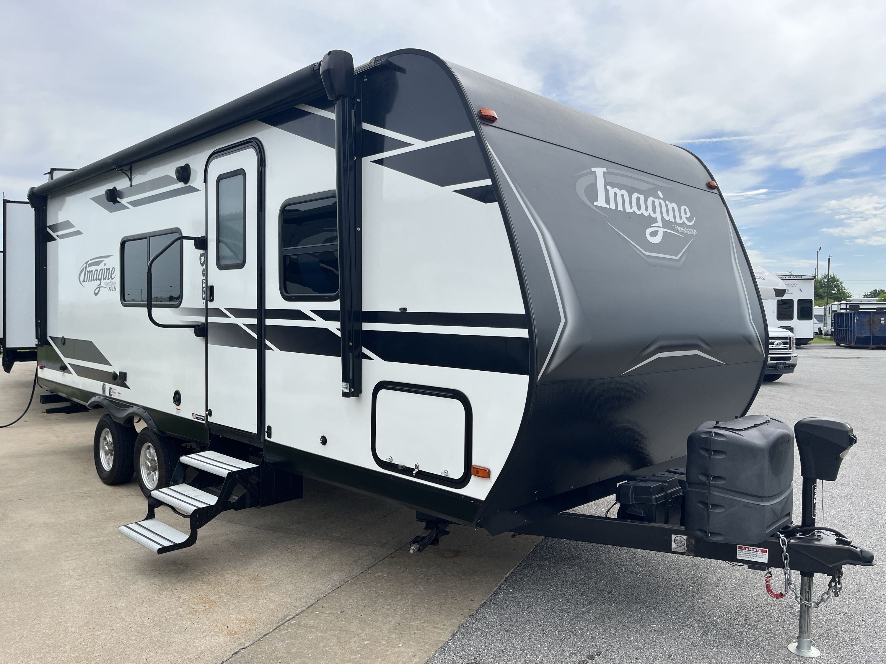 2022 Grand Design IMAGINE XLS 22MLE RV