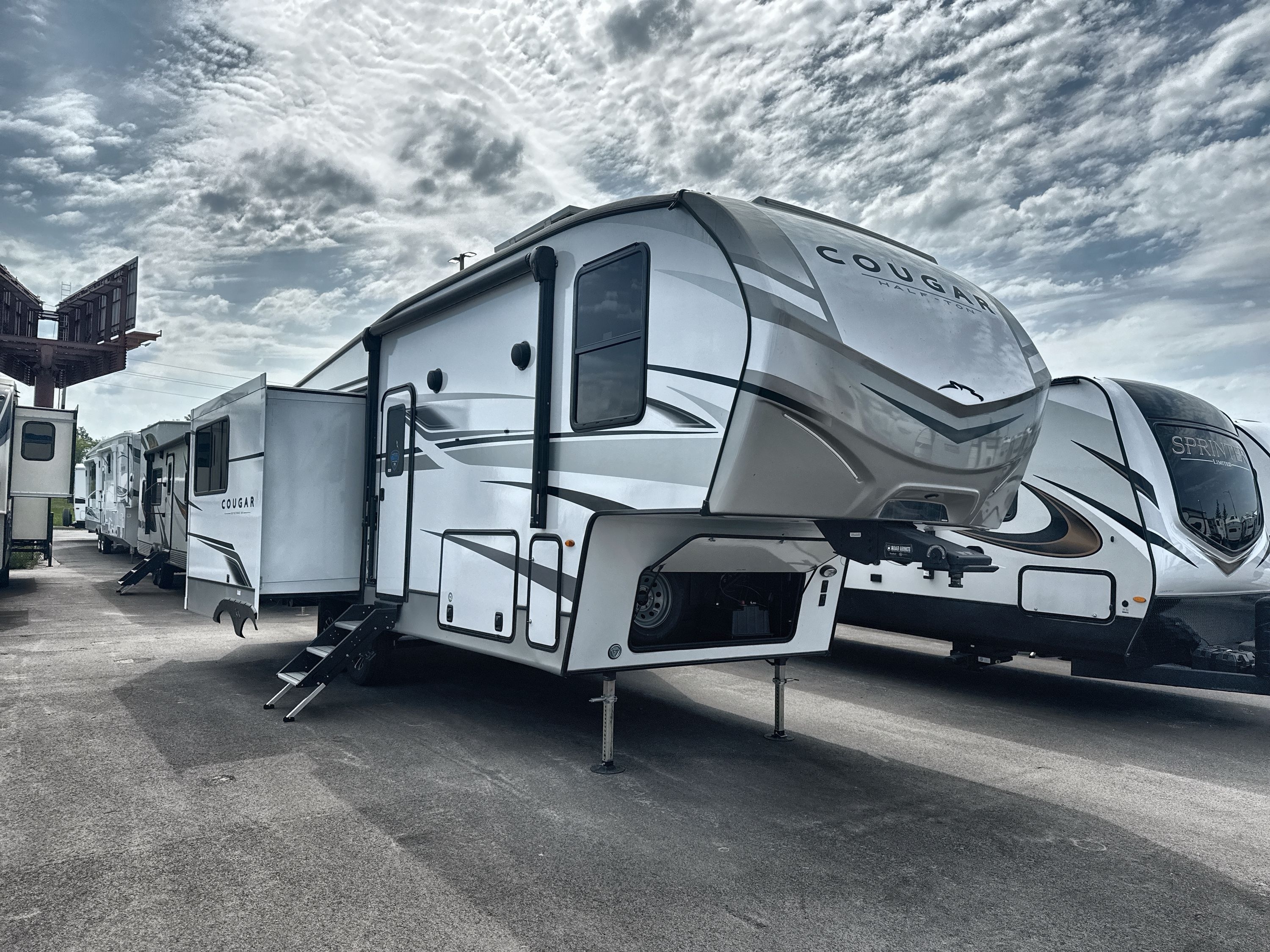 2025 Keystone COUGAR 27SGS RV