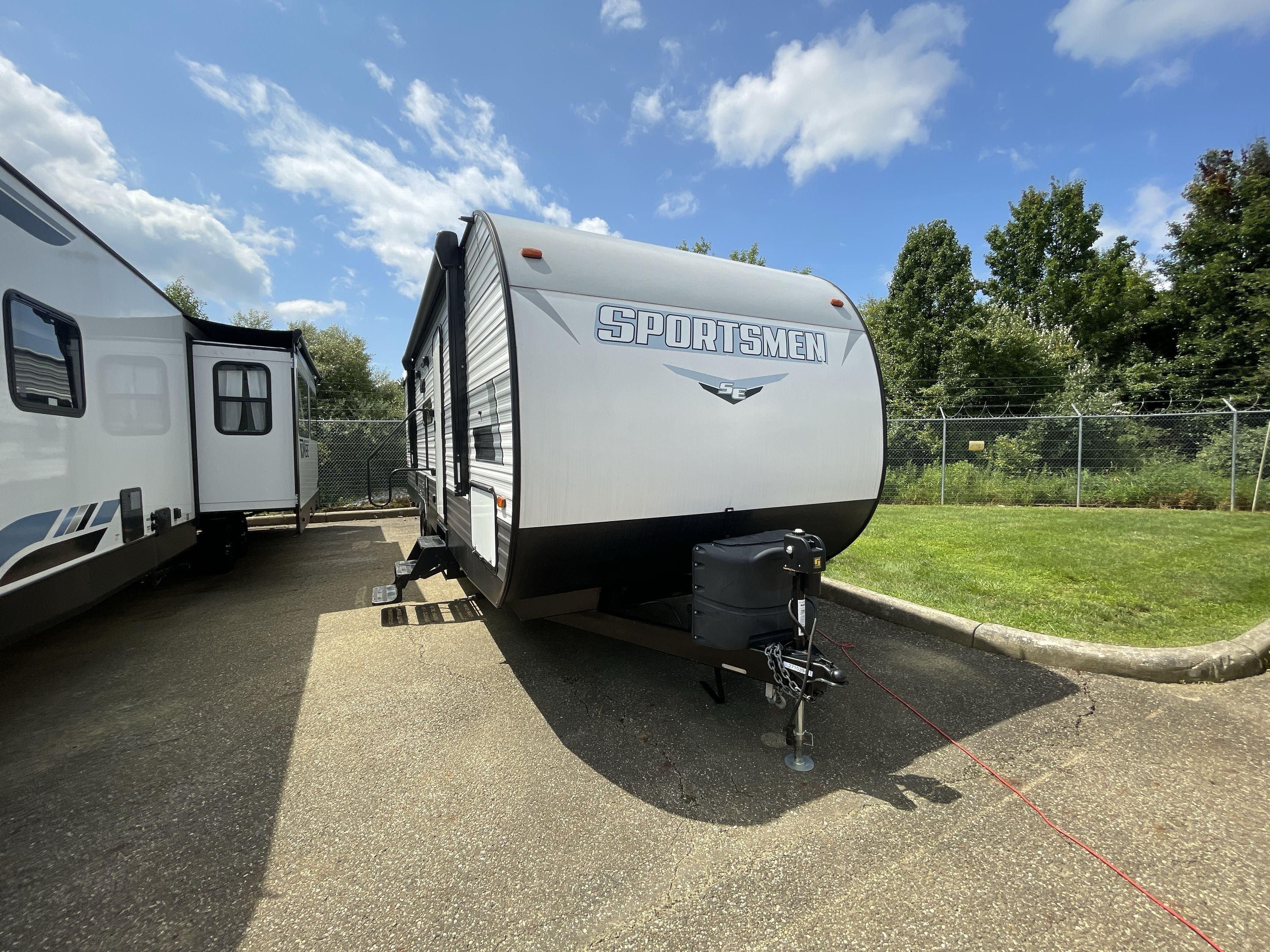 2022 K-Z Rv SPORTSMEN SE 301DBSE in akron OH