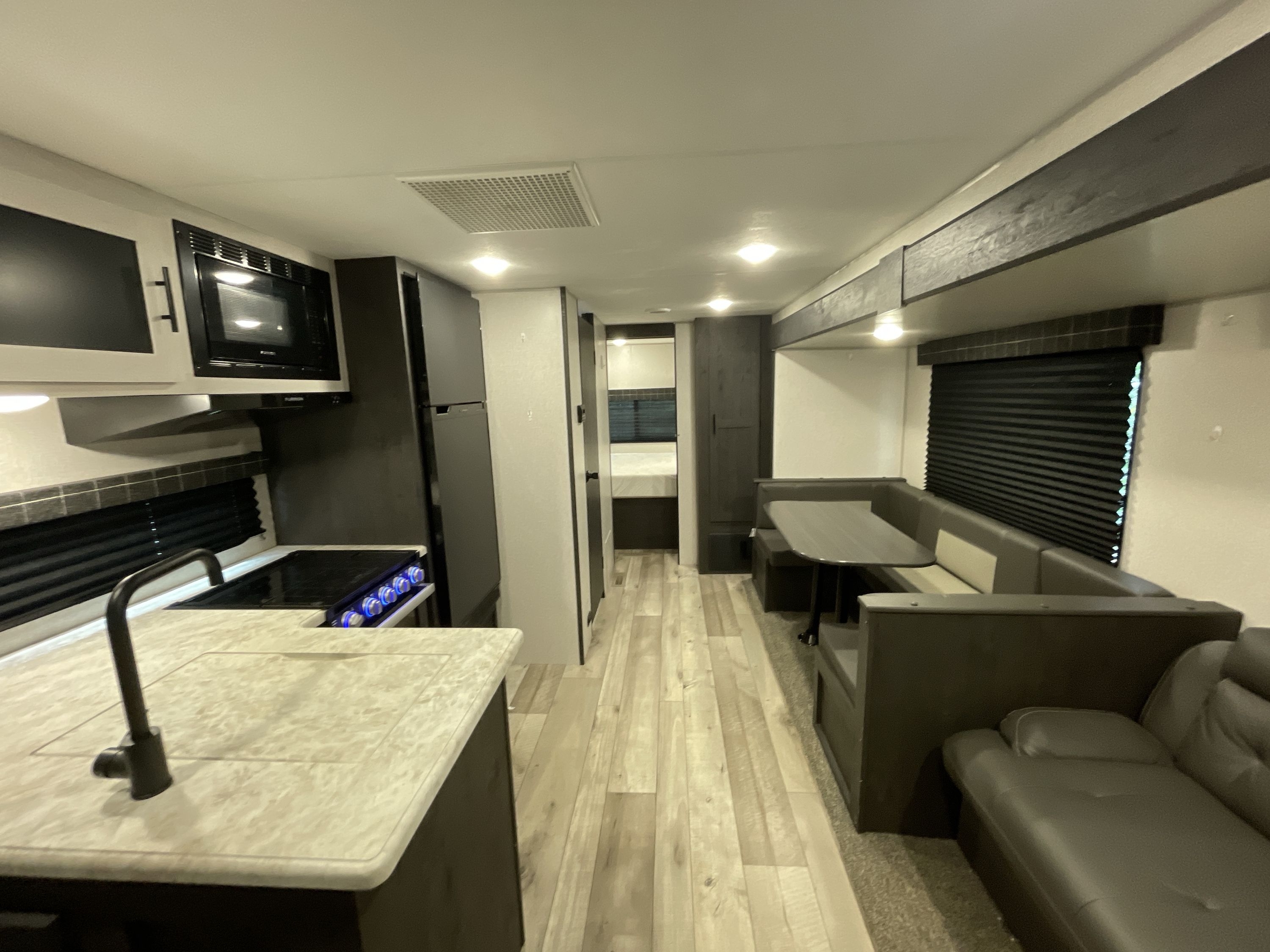 2022 K-Z Rv SPORTSMEN SE 301DBSE in akron OH
