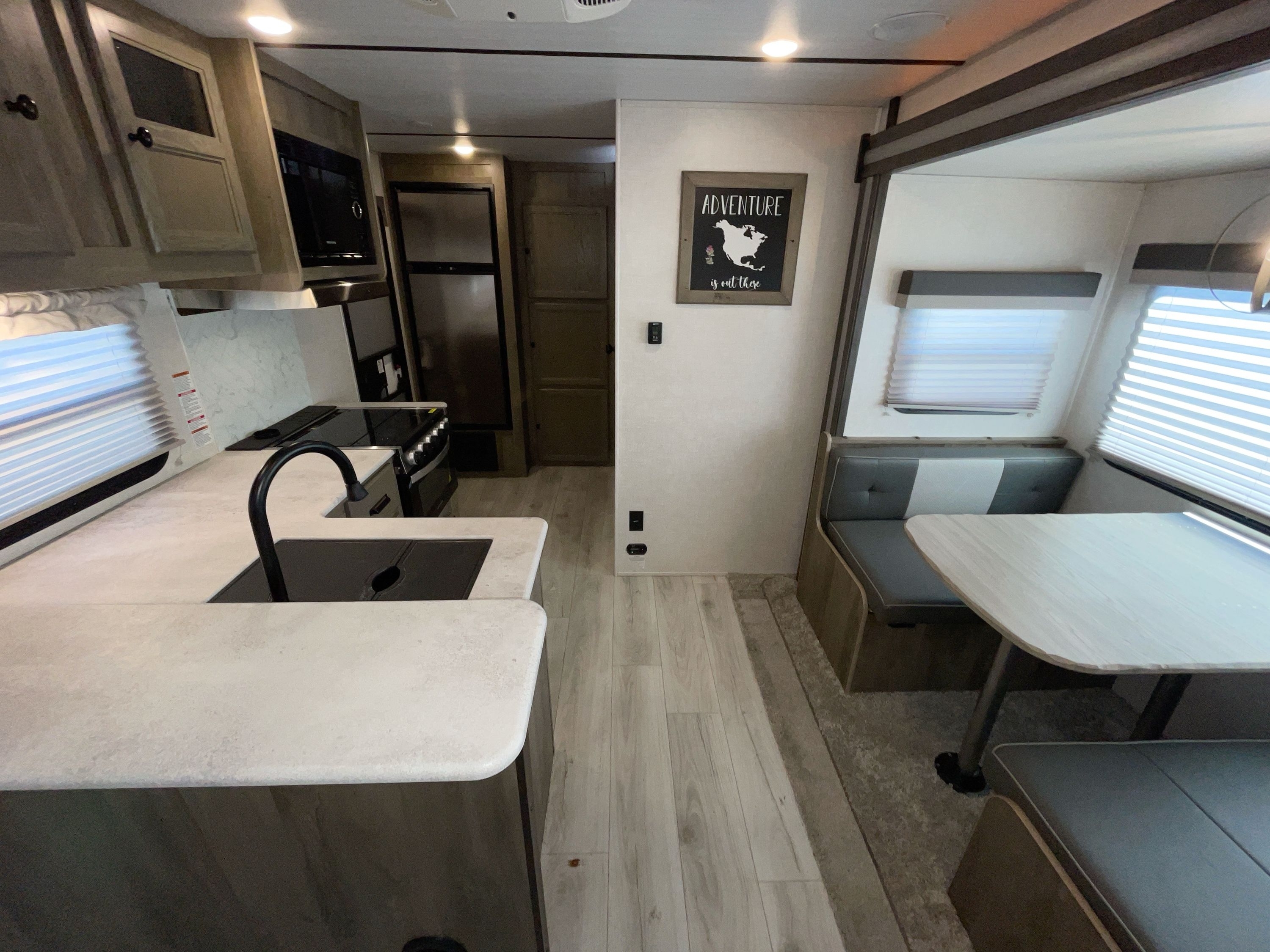 2022 Forest River SURVEYOR 202RBLE in french camp CA