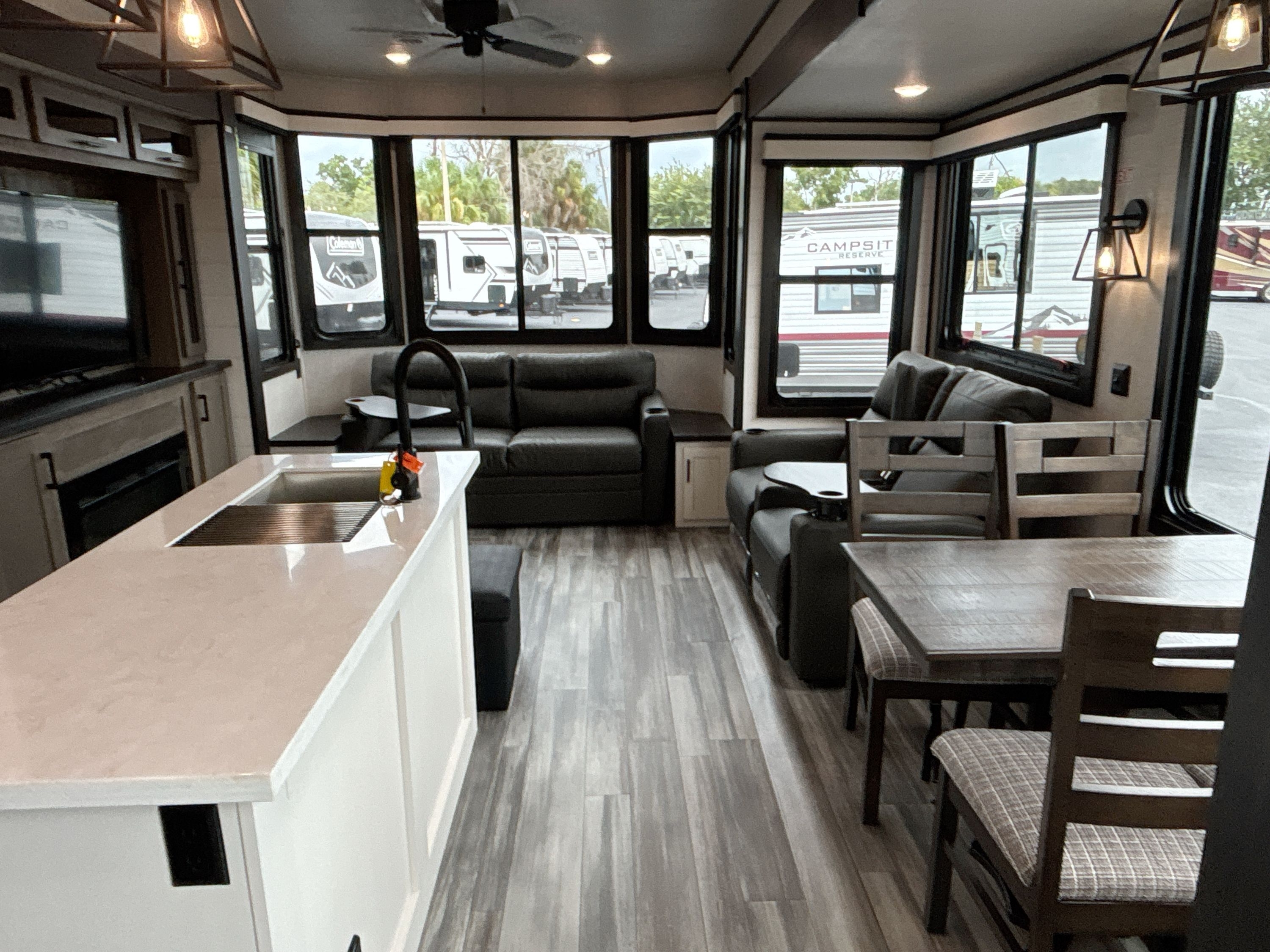 2024 Jayco JAY FLIGHT BUNGALOW 40LOFT in fort myers FL