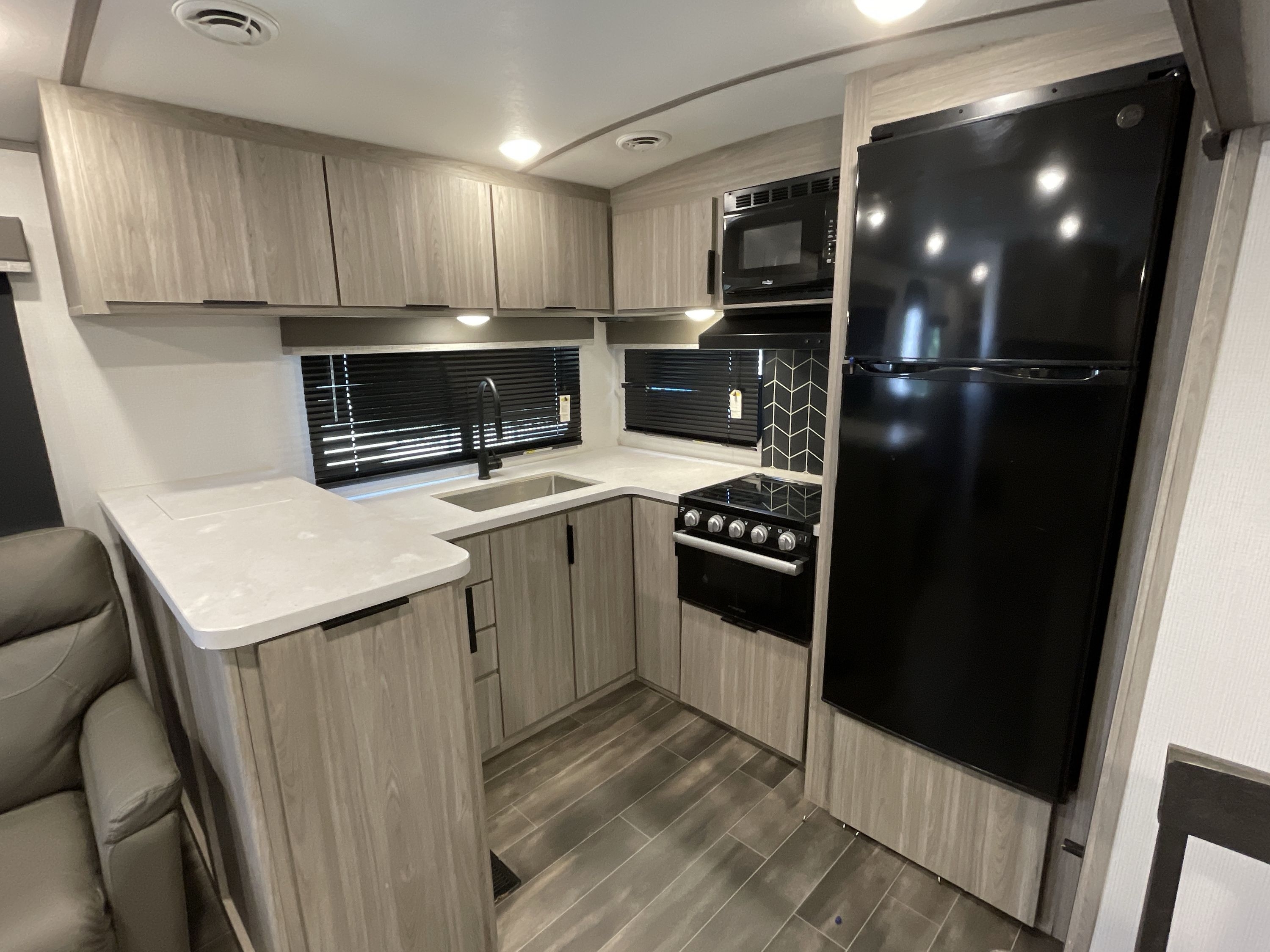 2021 Keystone PASSPORT 2704RK in deforest WI