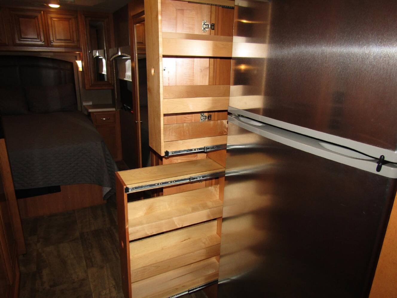 A photo of this 2016 Thor Motor Coach PALAZZO 33.2
