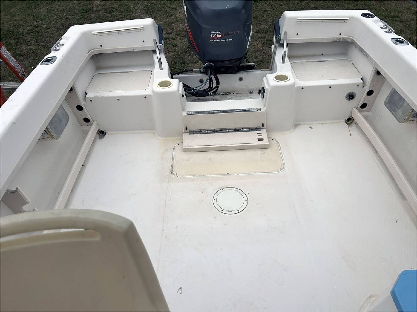 A photo of this 2001 Grady-White 208 ADVENTURER