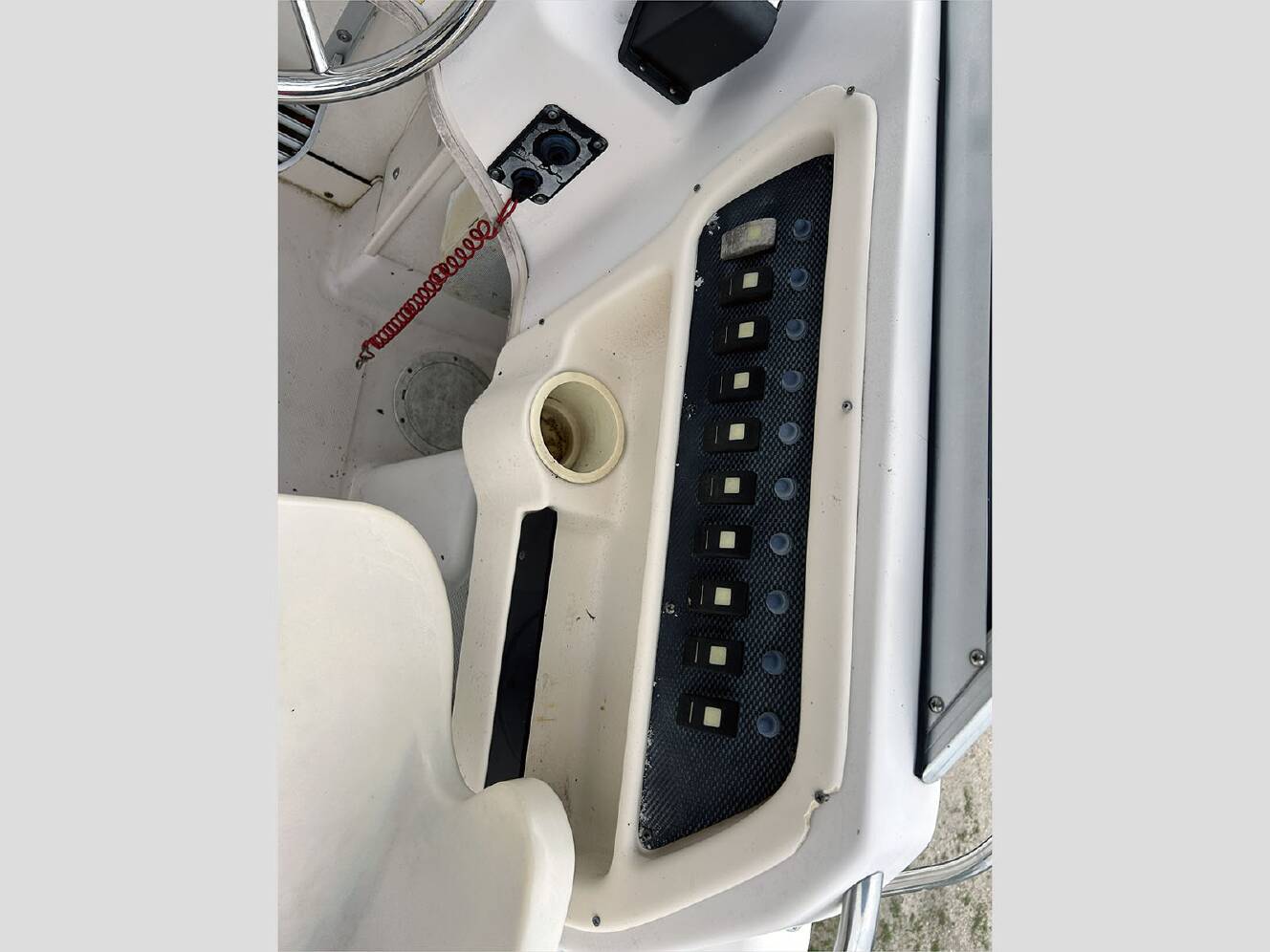 A photo of this 2001 Grady-White 208 ADVENTURER