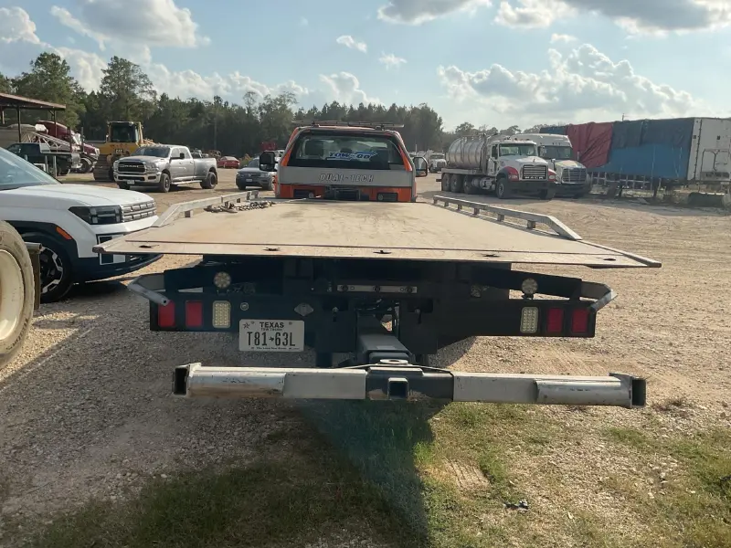 2024 FORD F550