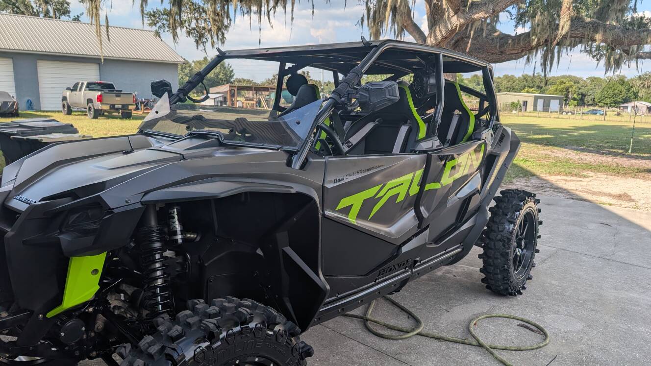 A photo of this 2021 Honda TALON 1000X 4 FOX LIVE VALVE