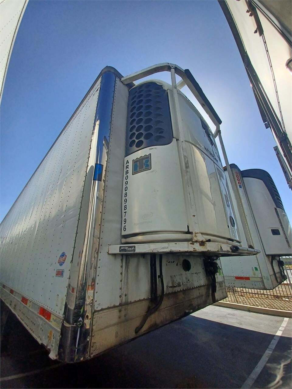2010 UTILITY REEFER in Stockton, CA