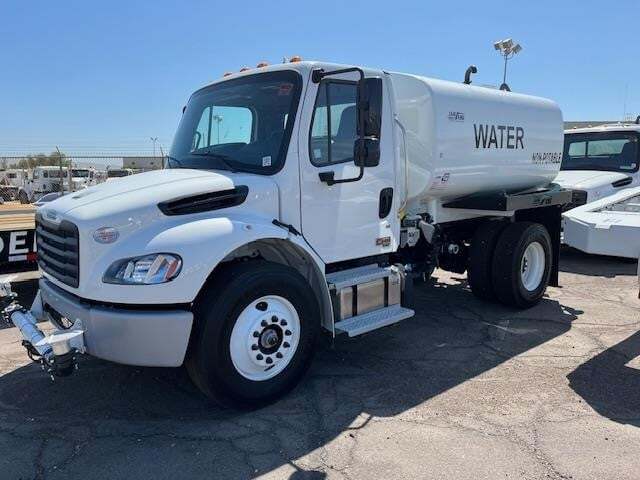 2024 FREIGHTLINER BUSINESS CLASS M2 106 in Phoenix, AZ