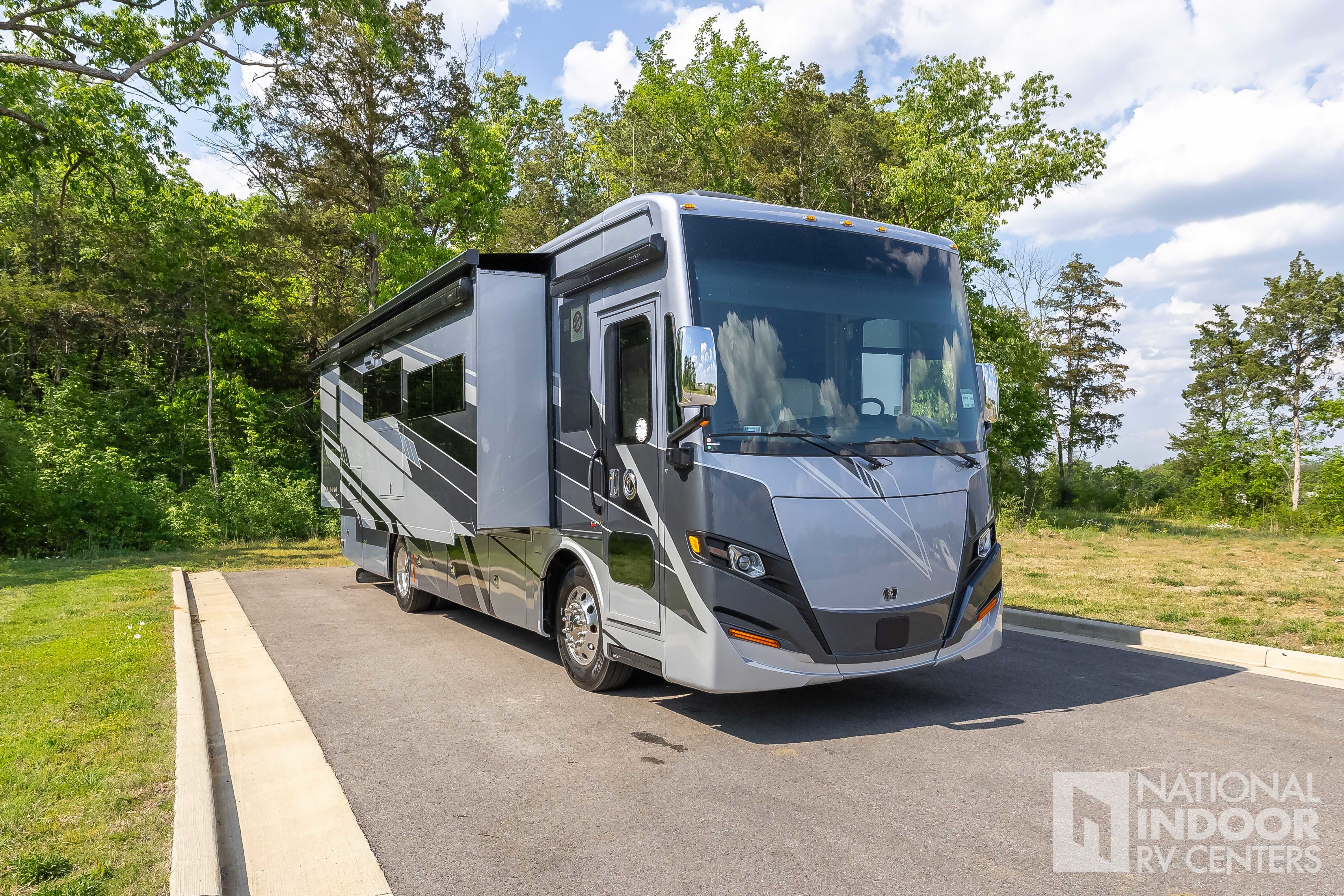 2027 Tiffin Motorhomes Allegro Red 33AA RV