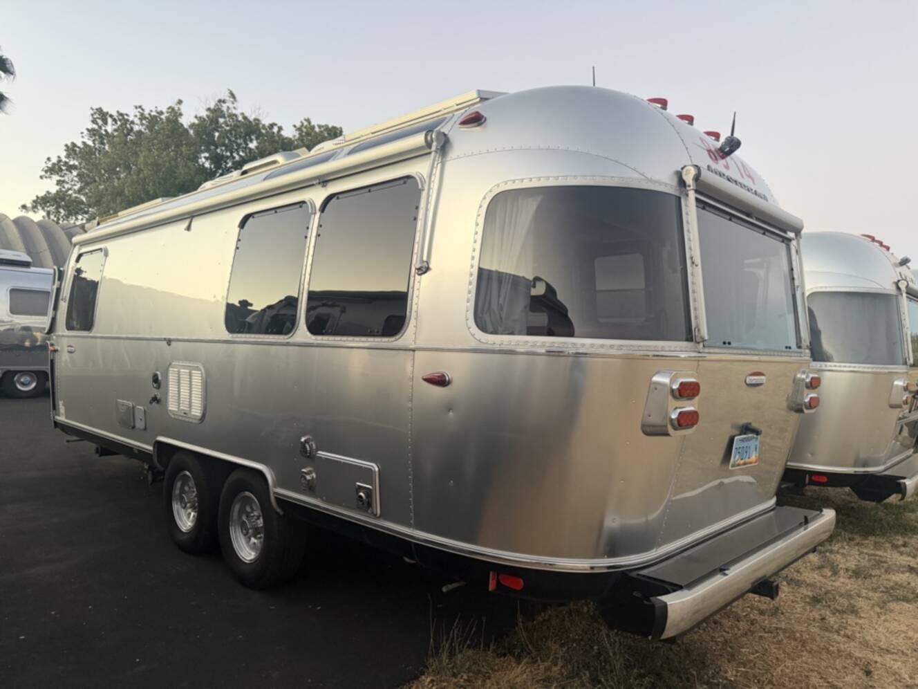 A photo of this 2018 Airstream INTERNATIONAL SERENITY 25FBQ
