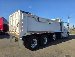 2011 PETERBILT 384