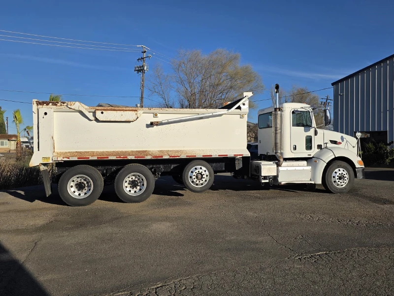 2011 PETERBILT 384