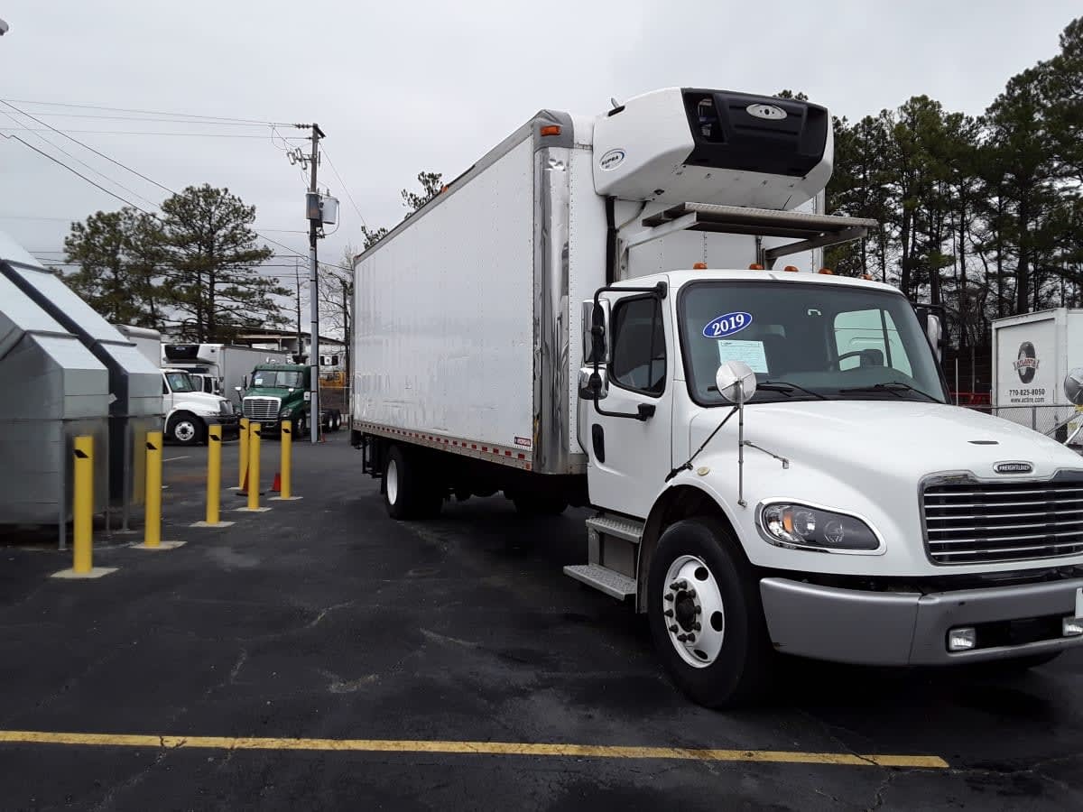 2019 FREIGHTLINER BUSINESS CLASS M2 106 in Atlanta, GA