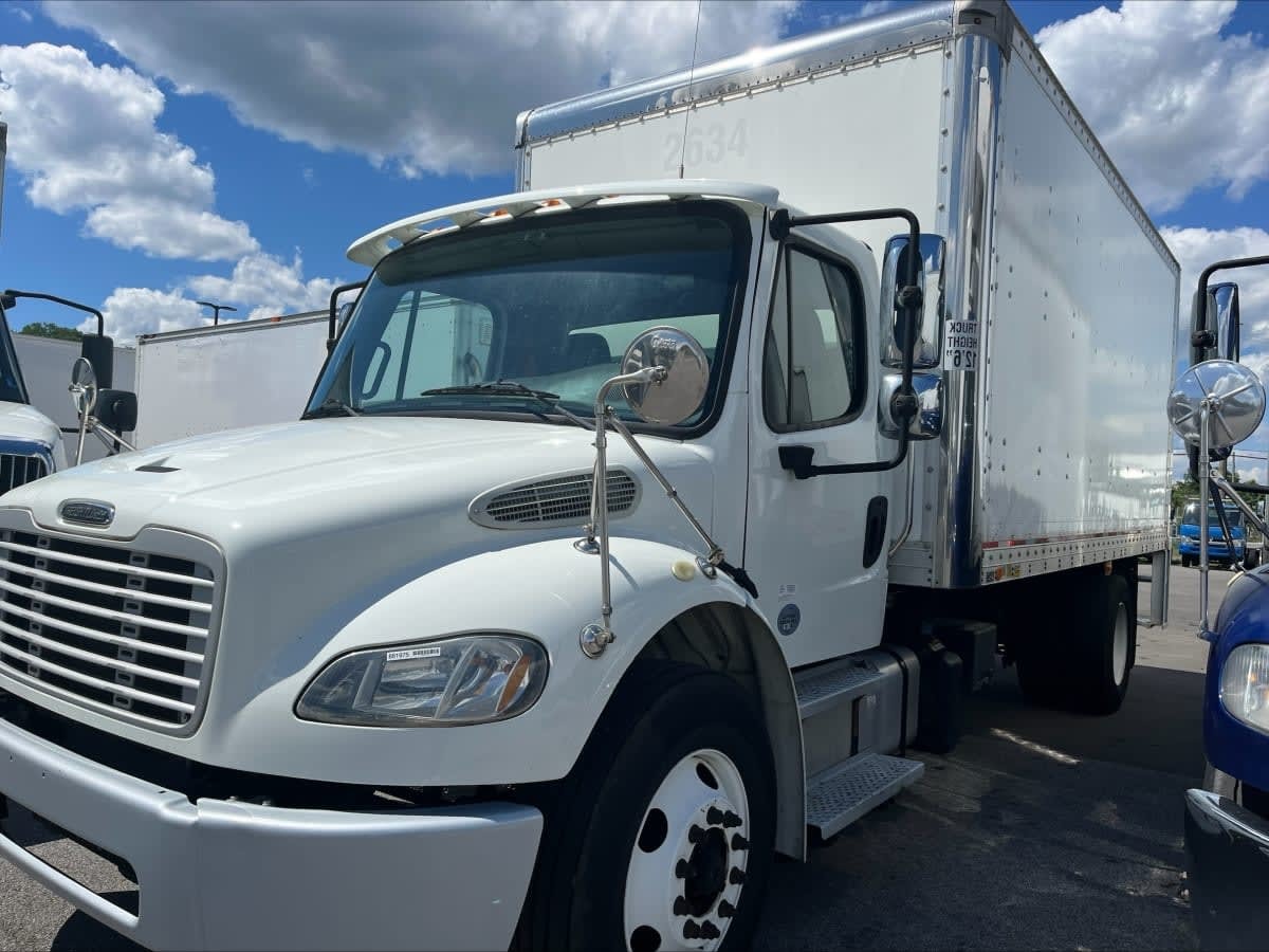 2019 FREIGHTLINER BUSINESS CLASS M2 106 in Laurel, MD
