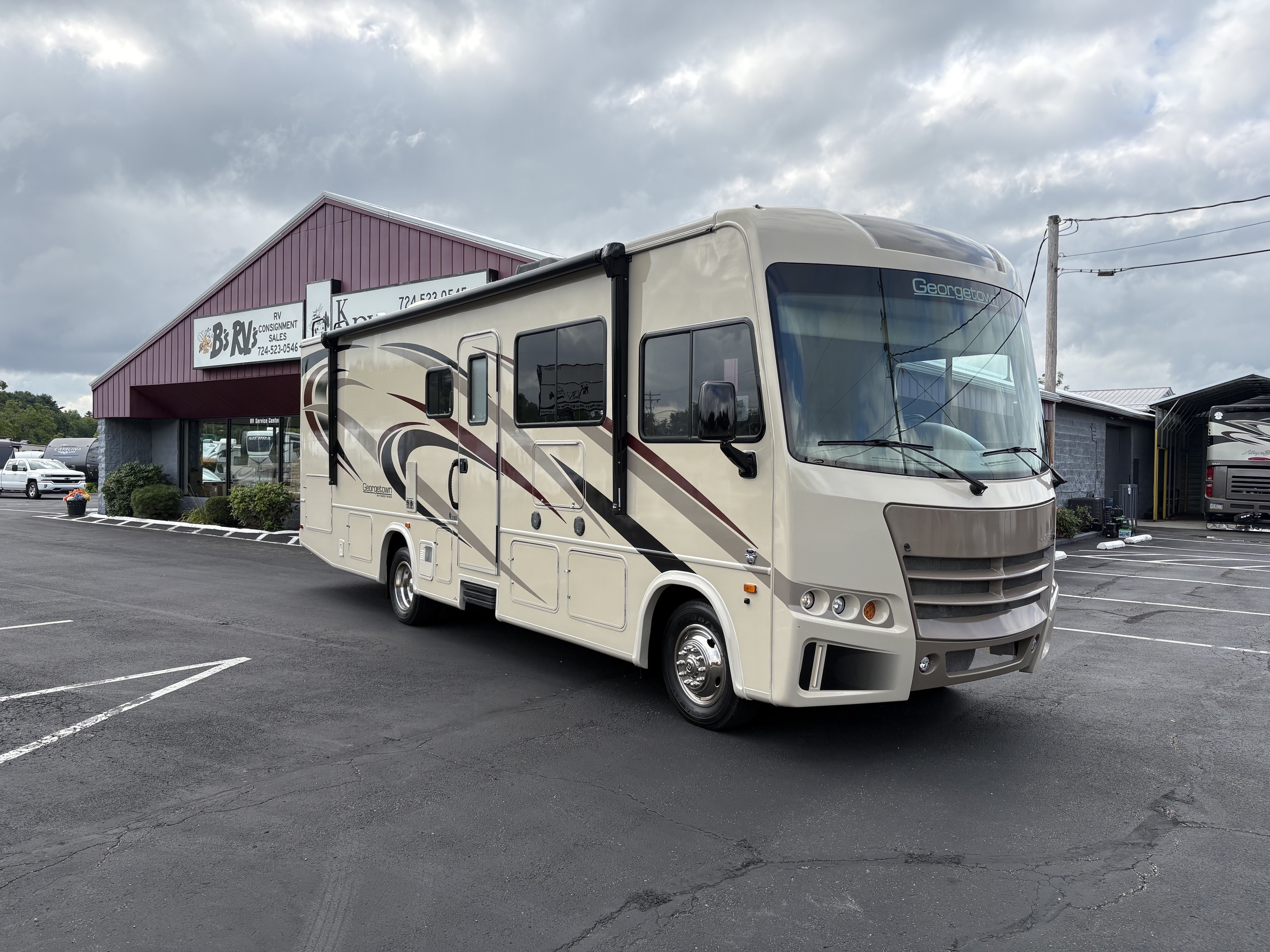 2017 Forest River GEORGETOWN 3 SERIES GT3 31B RV