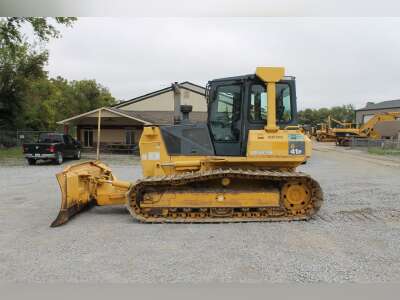 Komatsu D41P-5 Crawler Dozer