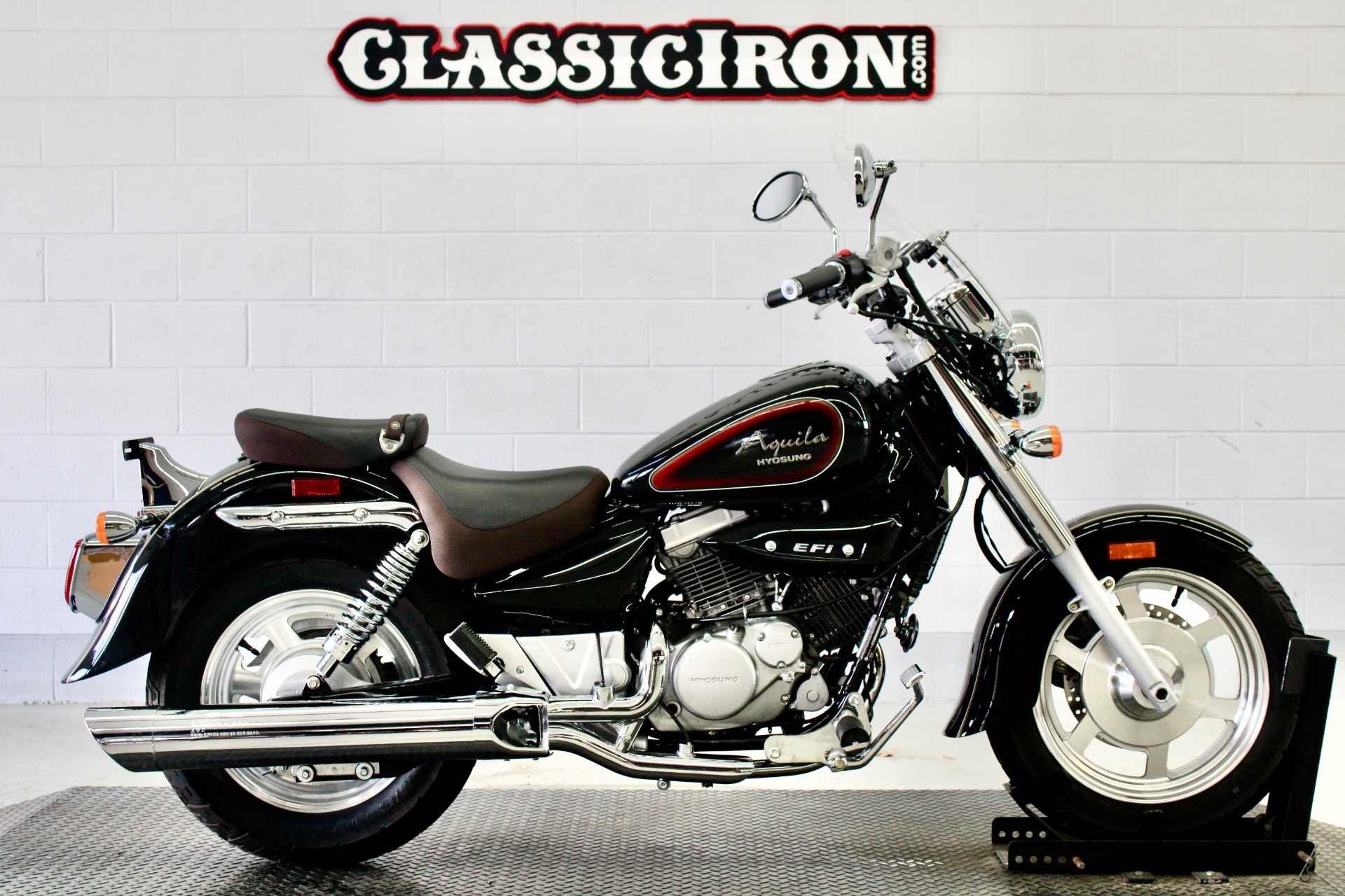 2016 Hyosung GV250 250 in Fredericksburg, VA