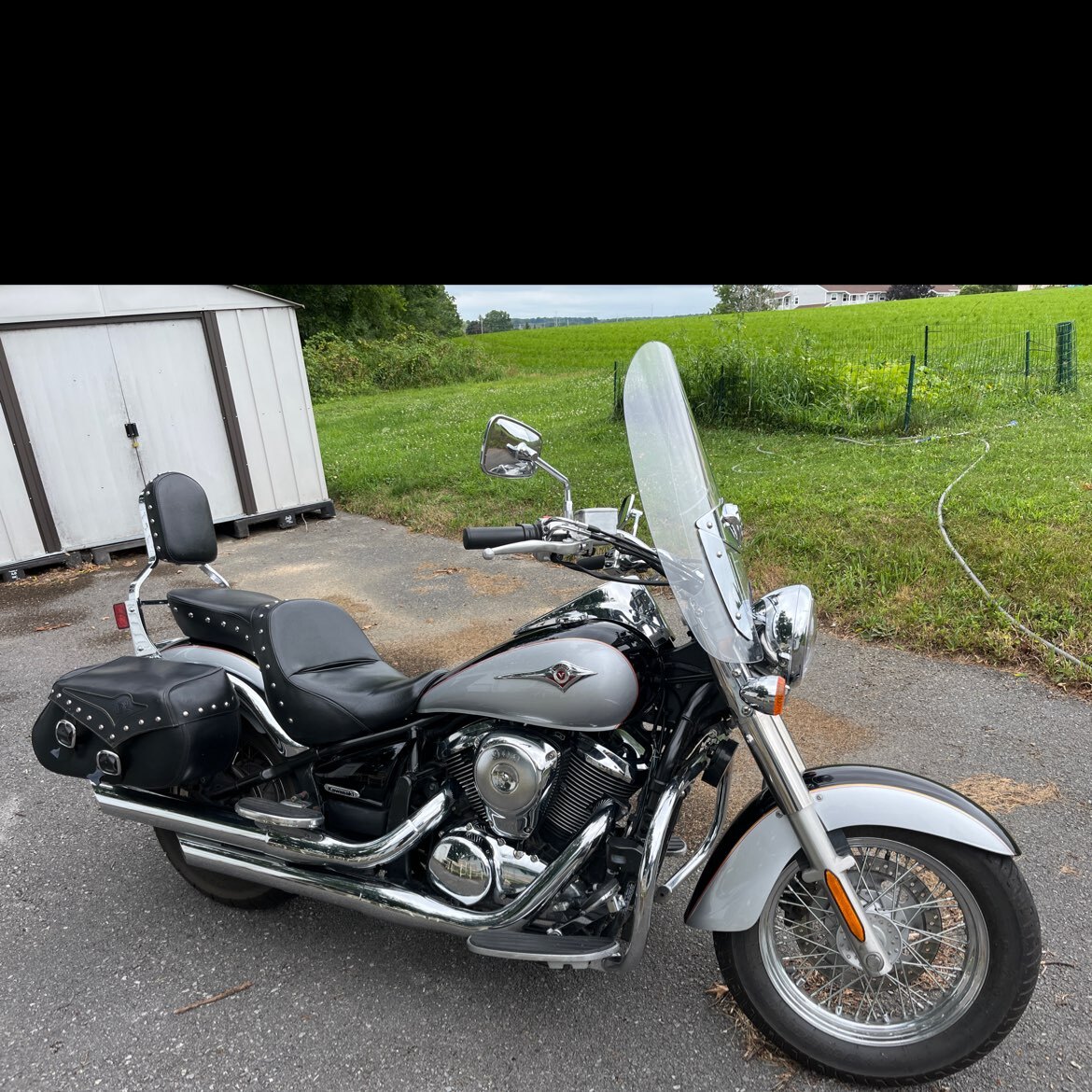 2007 Kawasaki VULCAN 900 CLASSIC Cruiser motorcycle