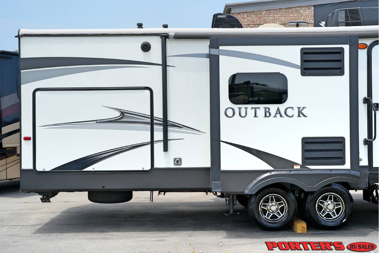 A photo of this 2019 Keystone OUTBACK 335CG