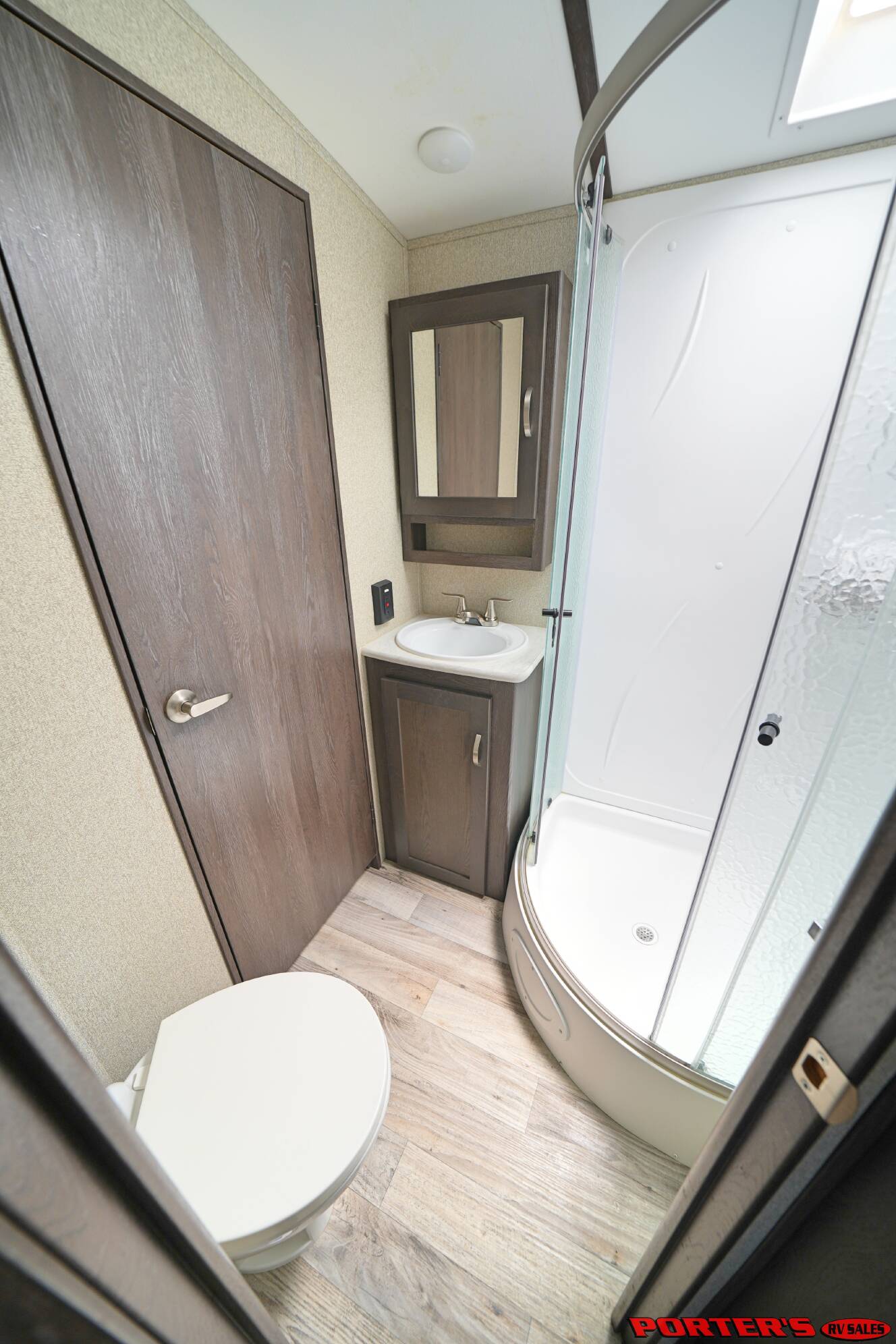 A photo of this 2019 Keystone OUTBACK 335CG