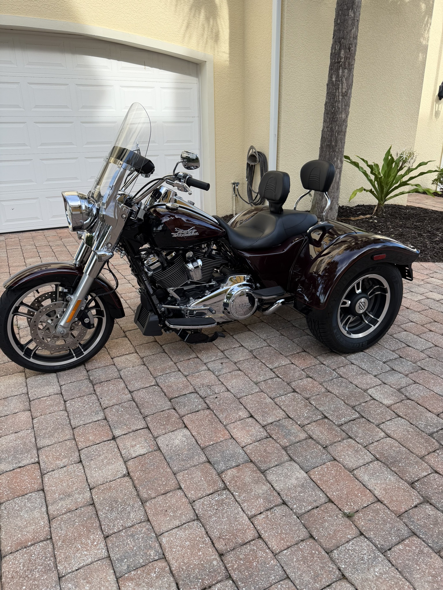 2022 Harley-Davidson FREEWHEELER FLRT FLRT in Naples, FL