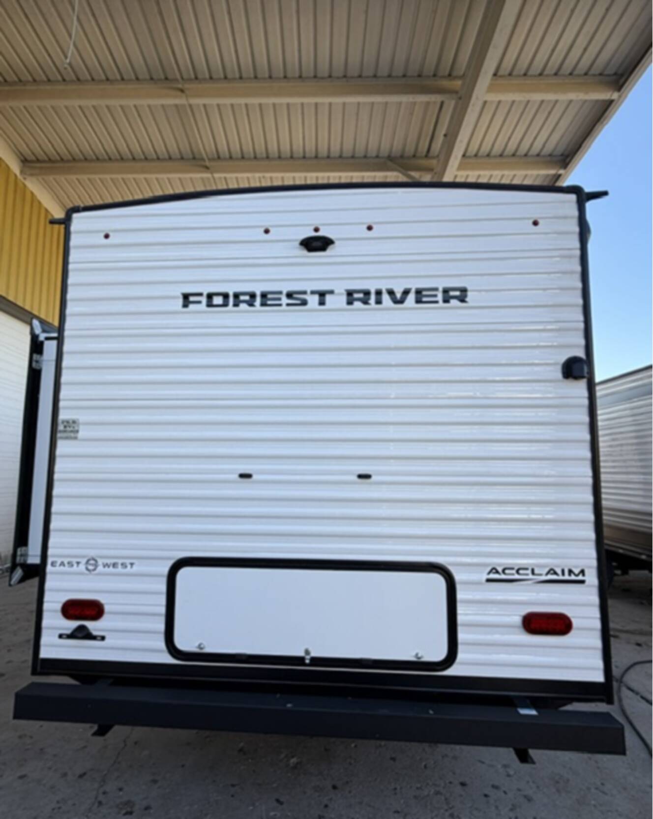 A photo of this 2027 East To West ACCLAIM 2650FL