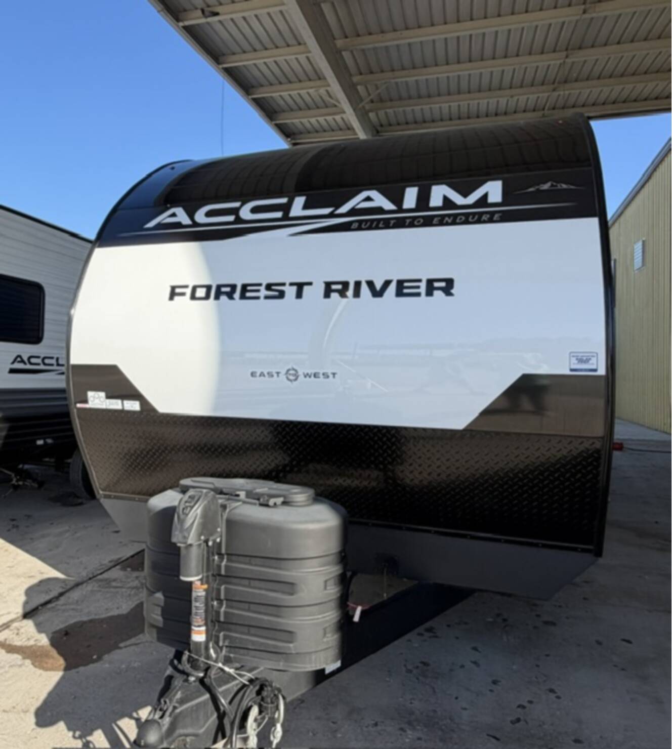 A photo of this 2027 East To West ACCLAIM 2650FL